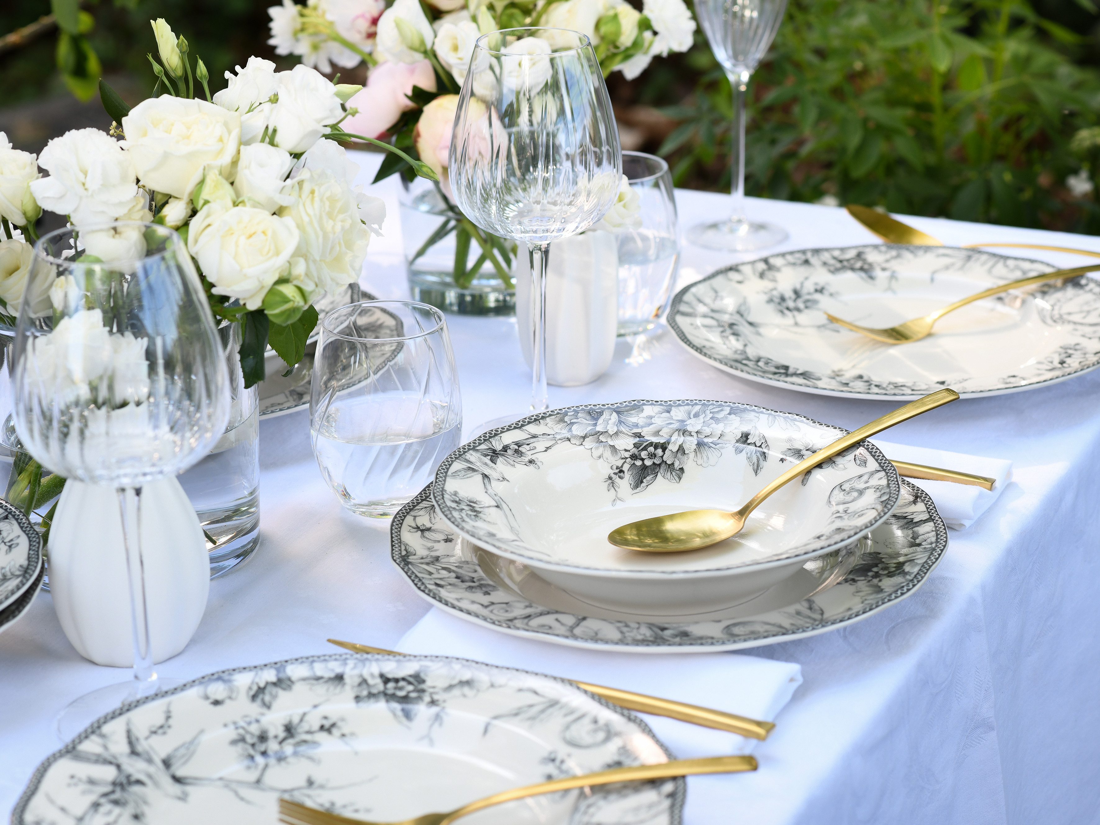 CreaTable Tafelservice Adelaide, Service 8-tlg. (8-tlg), 4 Personen, Porzellan, Teller Set, Nostalgischer Vintage Dekor, Elegante Form