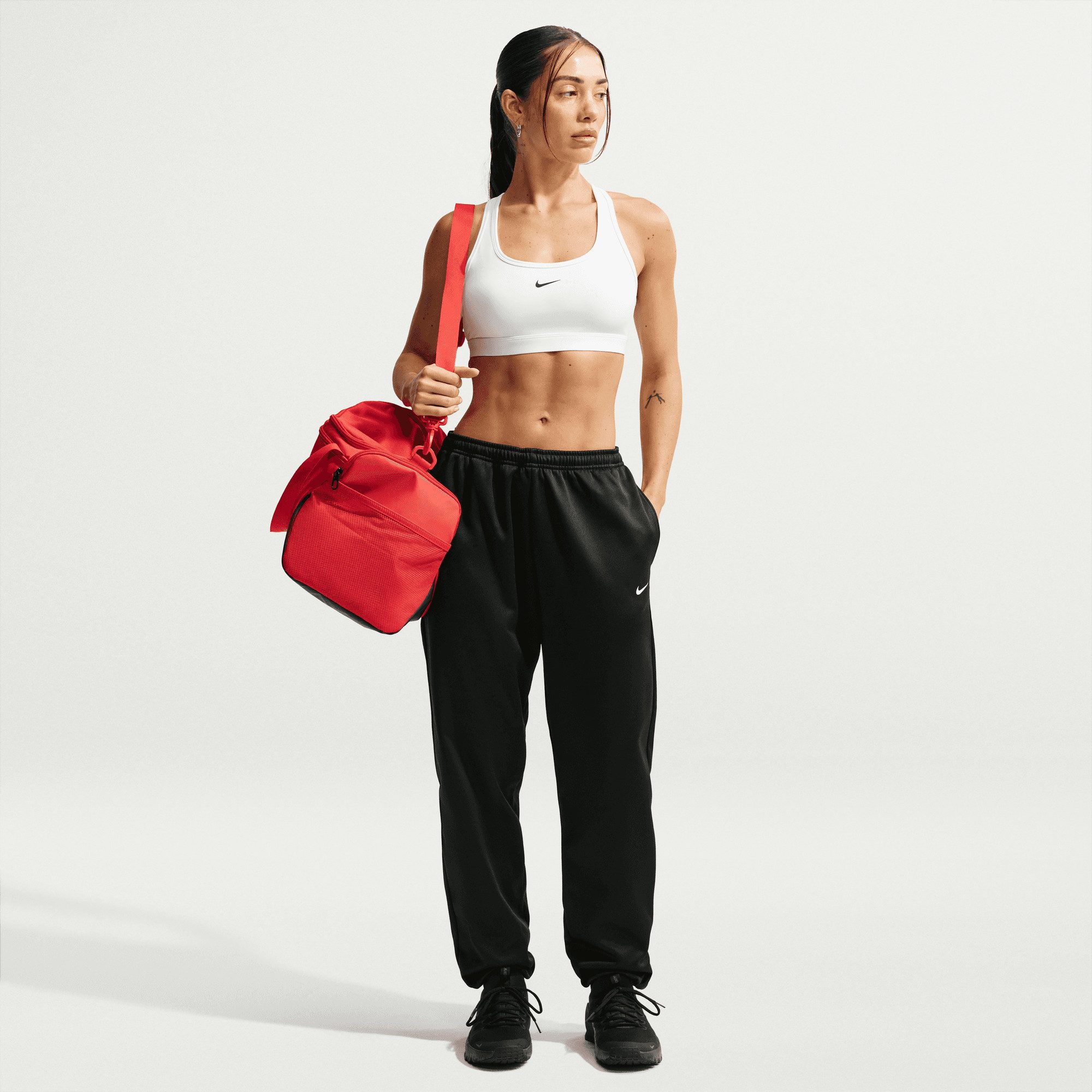 Nike Jogginghose W NK TF STDO FLC SPT MR CF PNT für Fitness und Streetwear, Jogginghose