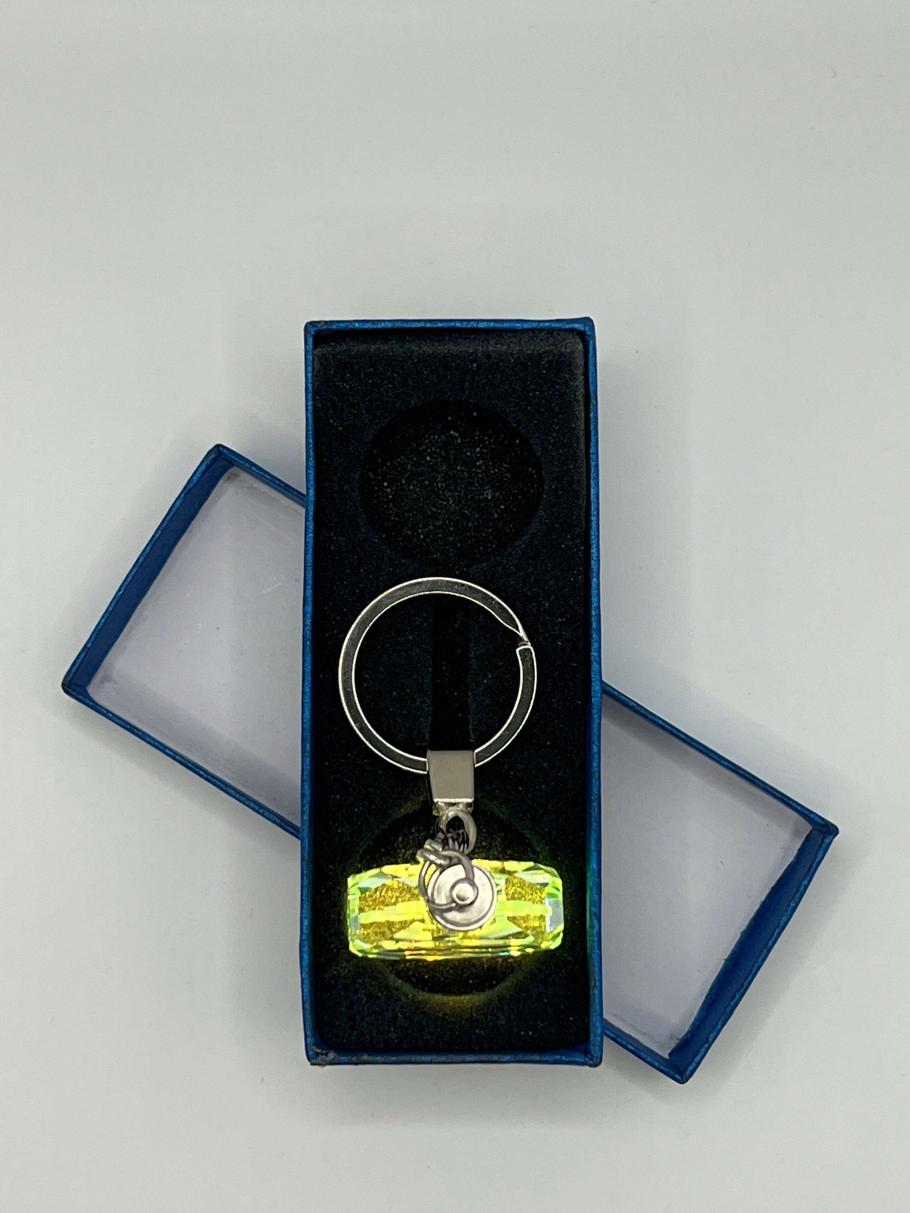 Unendlichkeitszeichen mit Schlüsselanhänger Multicolor Geschenkbox Y Schlüsselanhänger Stelby