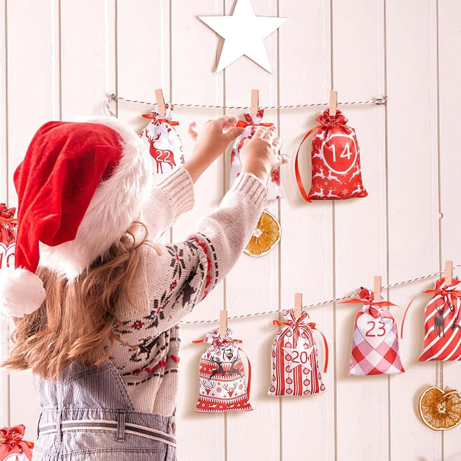 Coonoor befüllbarer Adventskalender 24 Stück Weihnachts-Adventskalender-Taschen, mit Kordelzug, Wiederverwendbare Stoff-Geschenktüten für den Weihnachts-Countdown