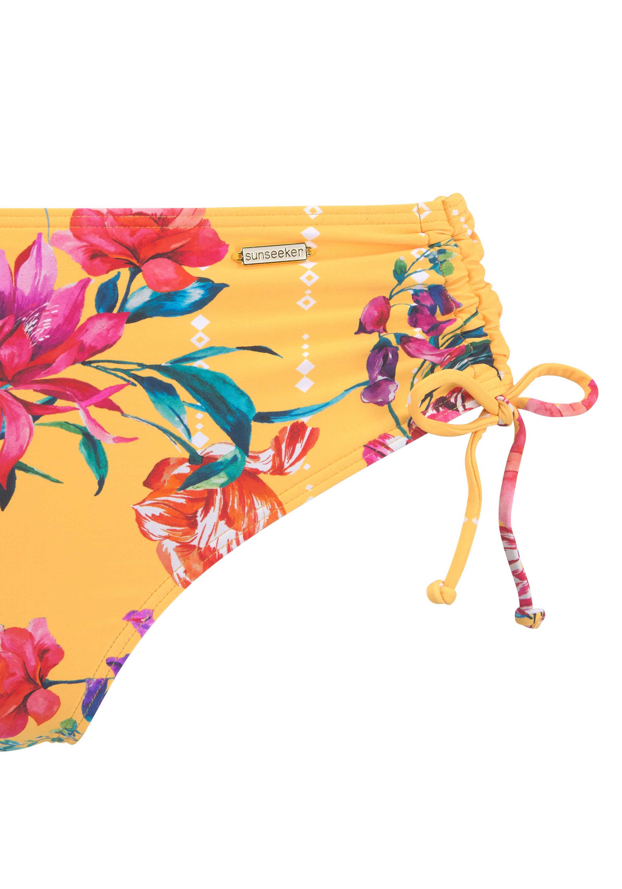 Sunseeker Bikini-Hose Modern seitlich regulierbar