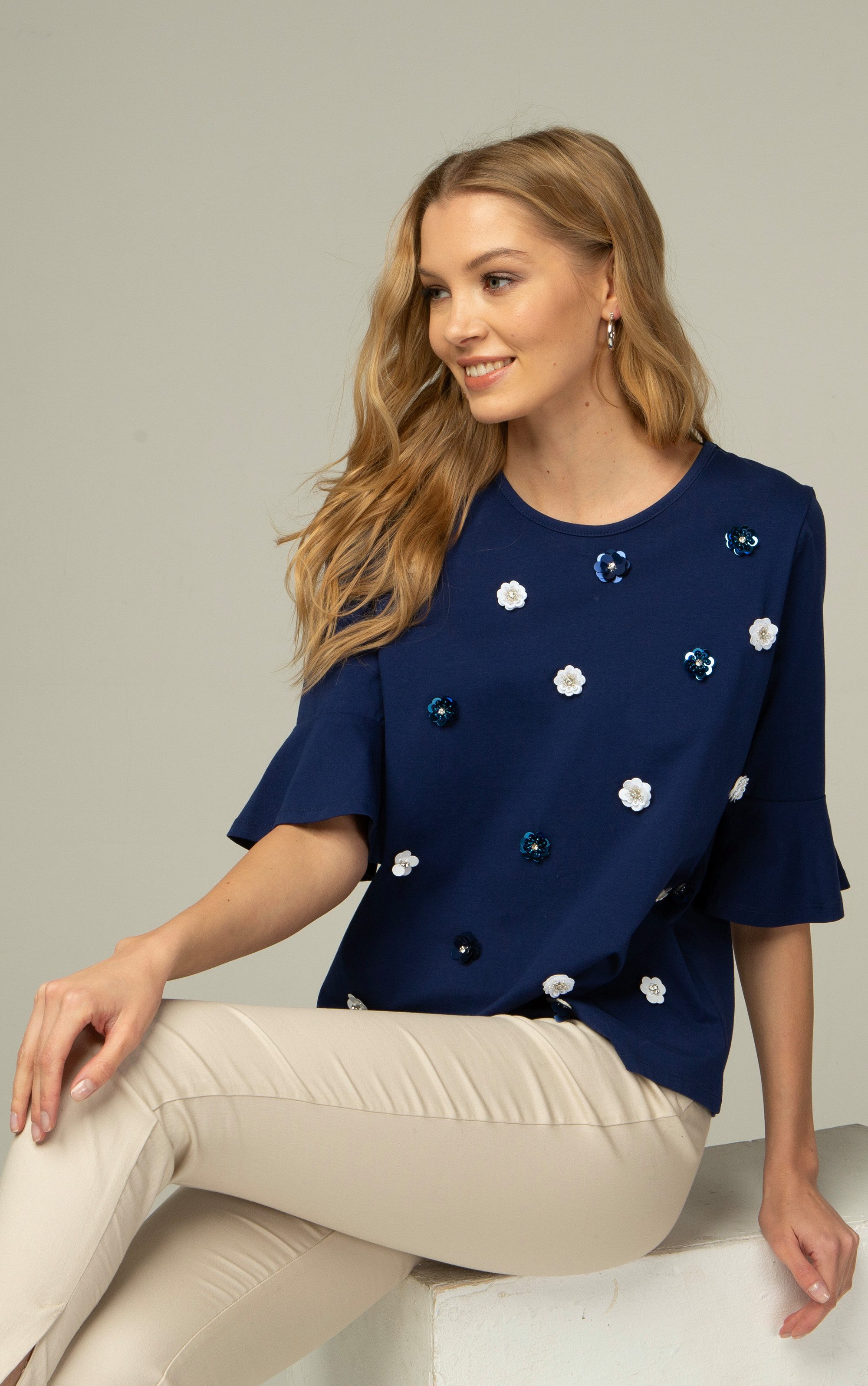 Passioni T-Shirt mit Blumenapplikation günstig online kaufen