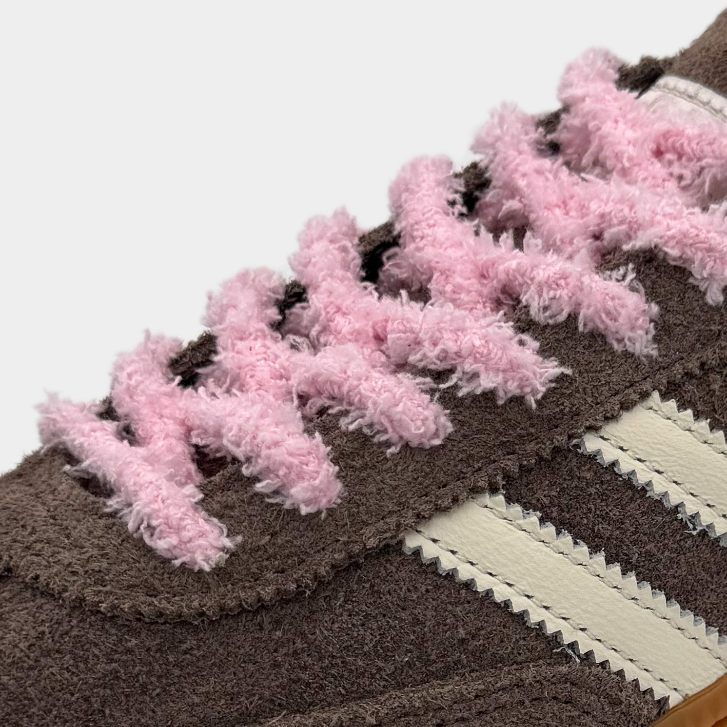 Kicksarchive Schnürsenkel FLUFFY Schnürsenkel Fuzzy Laces Plüsch Sneaker Schnürsenkel, Sneaker Schnürsenkel 120cm, 140cm