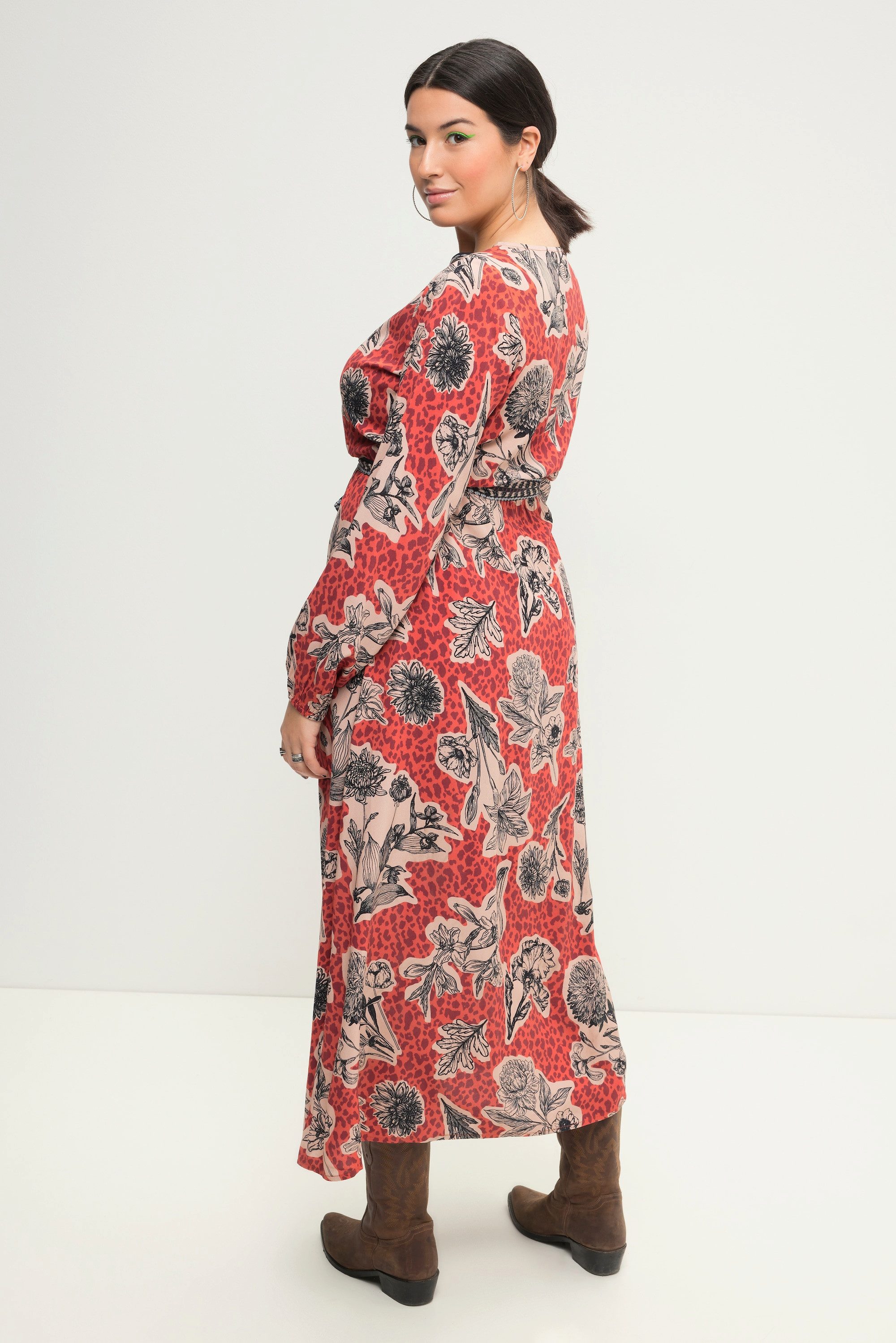 Studio Untold Maxikleid Maxikleid A-Line Flowerprint V-Ausschnitt Langarm
