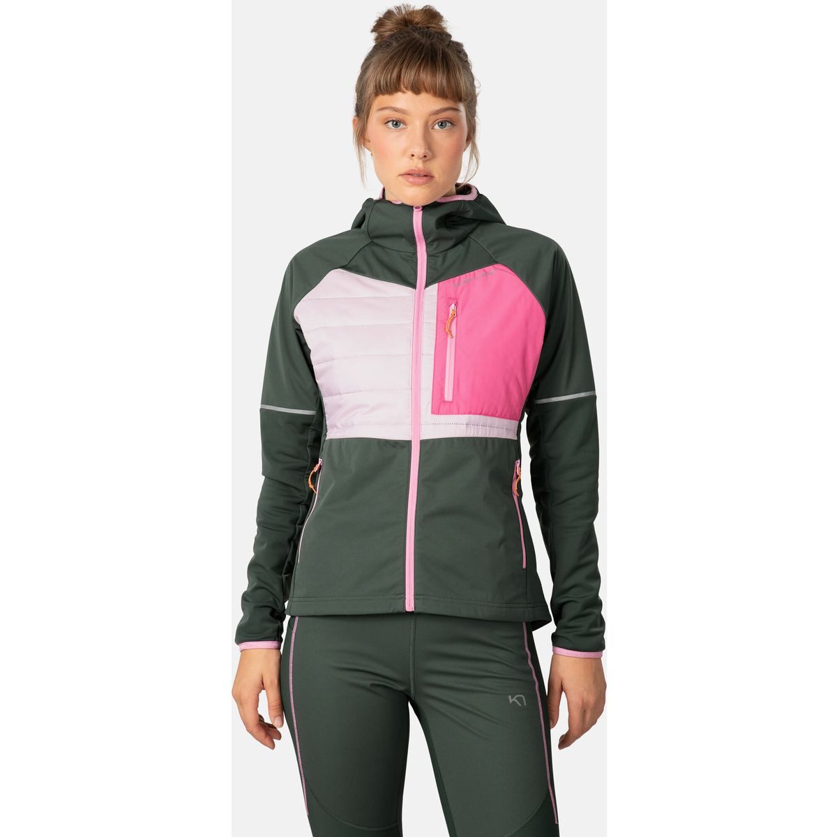 Kari Traa Outdoorjacke NIA Jacket Vielseitige Damenjacke für Outdoor-Aktivitäten mit wasserabweisendem