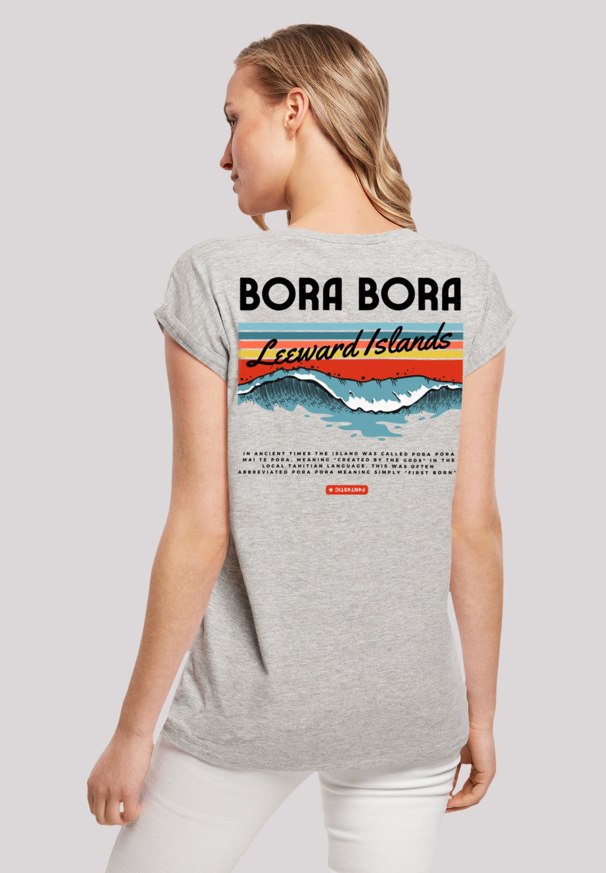 Größe Island groß und ist Das Bora Print, F4NT4STIC 170 trägt cm Bora Model Leewards M T-Shirt