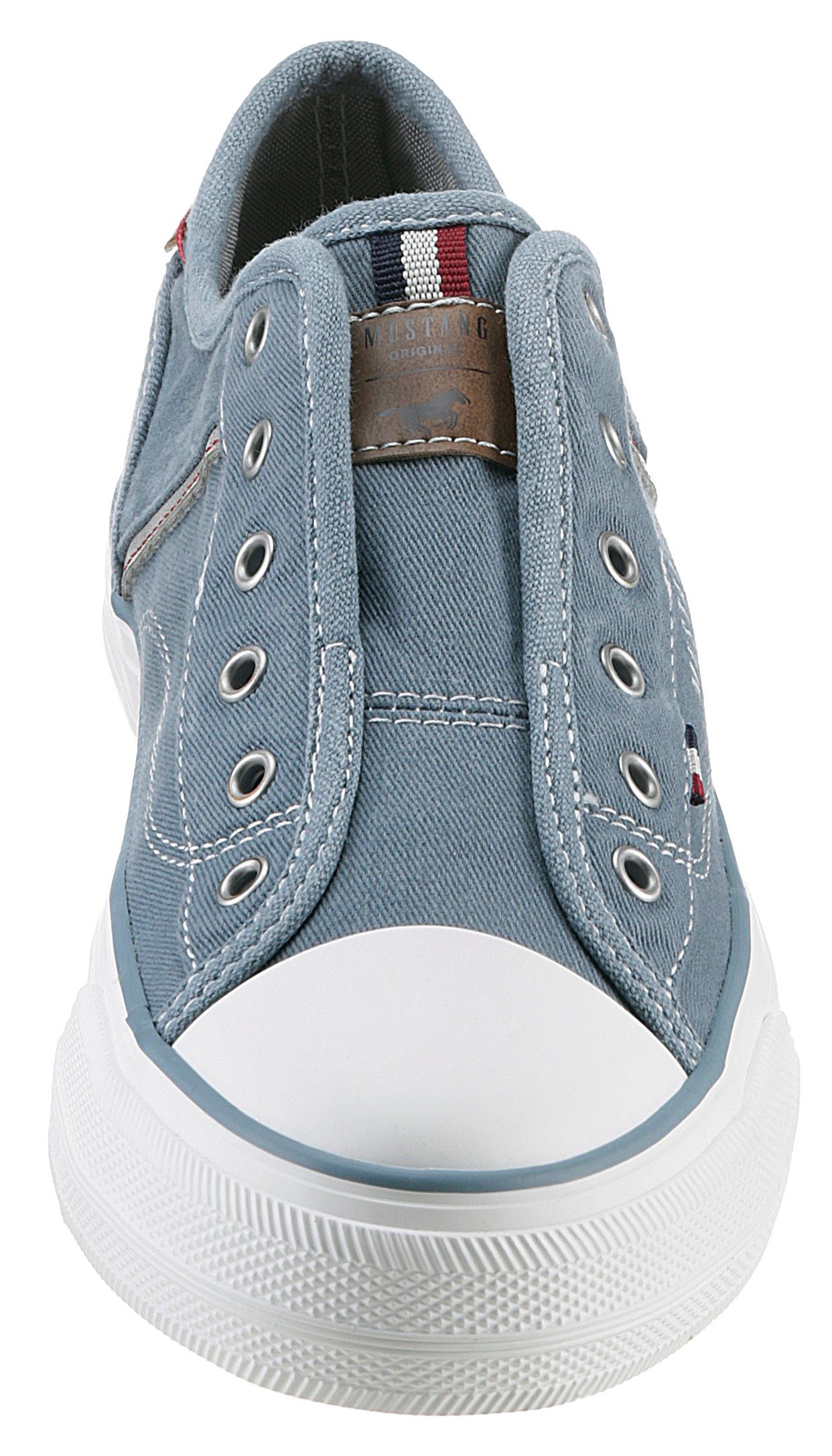 Mustang Shoes Slip-On Sneaker mit jeansblau praktischem Gummizug