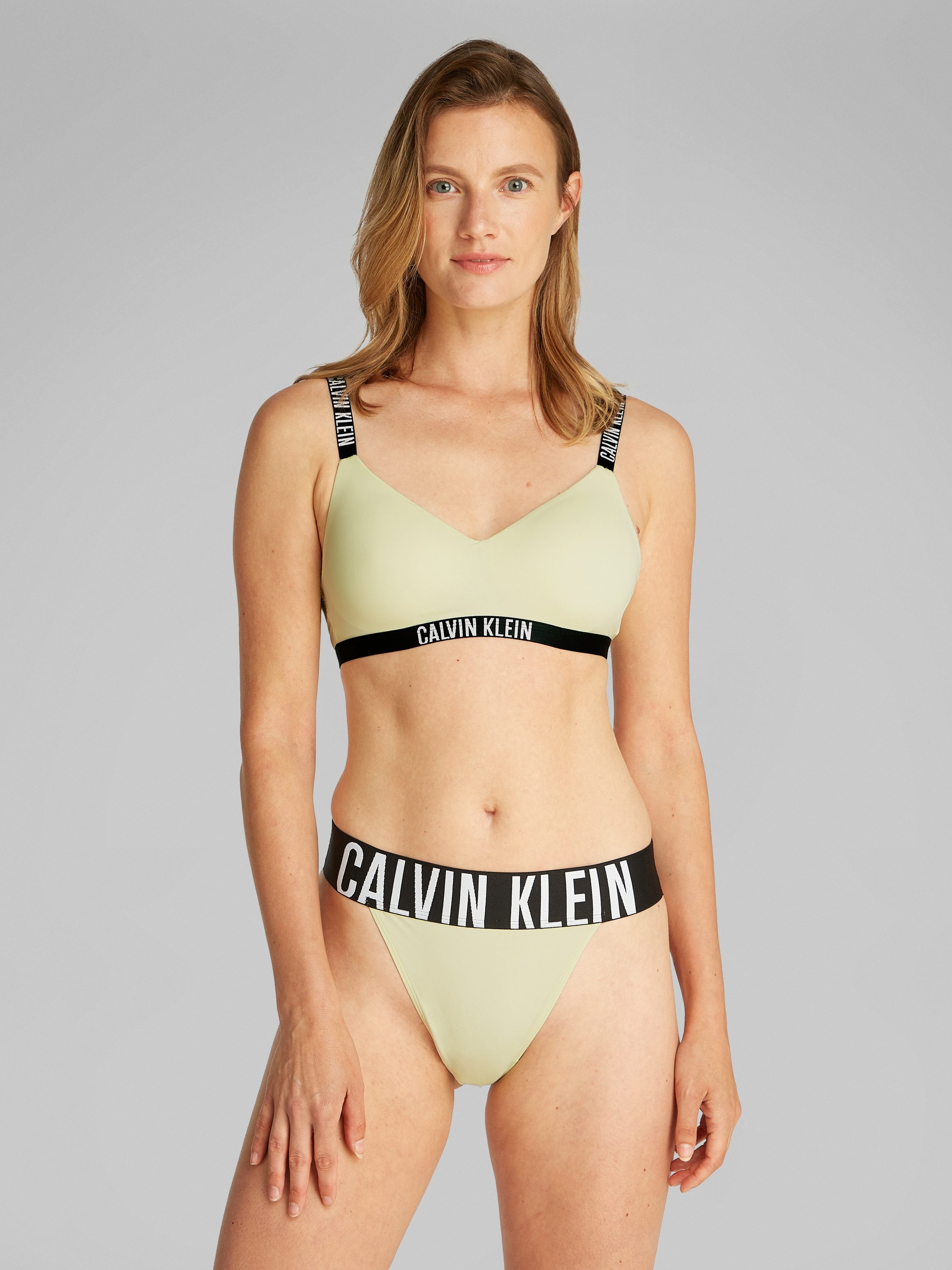 Calvin Klein Underwear Bralette LGHTLY LINED BRALETTE mit Logoschriftzügen