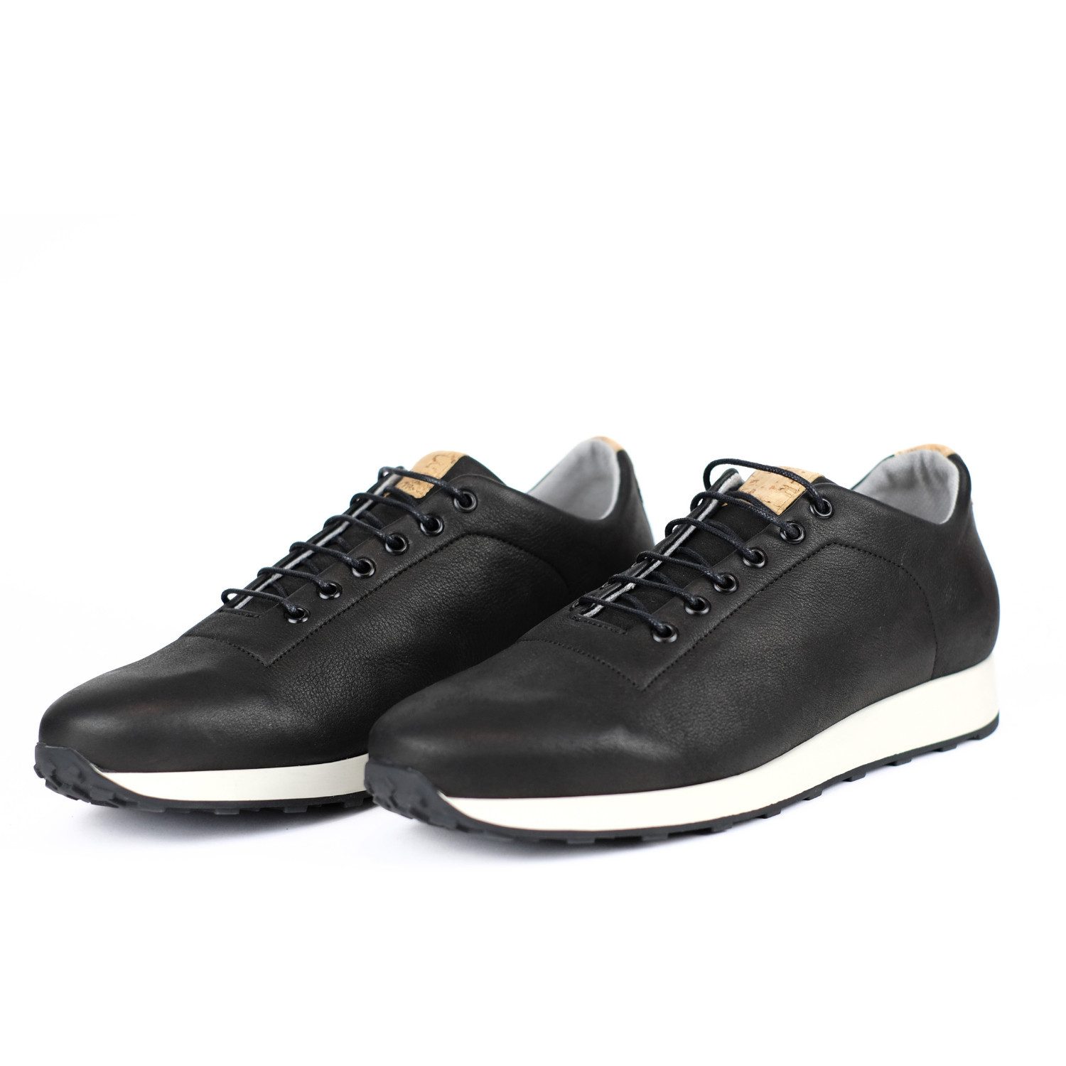 '45 Sneaker
