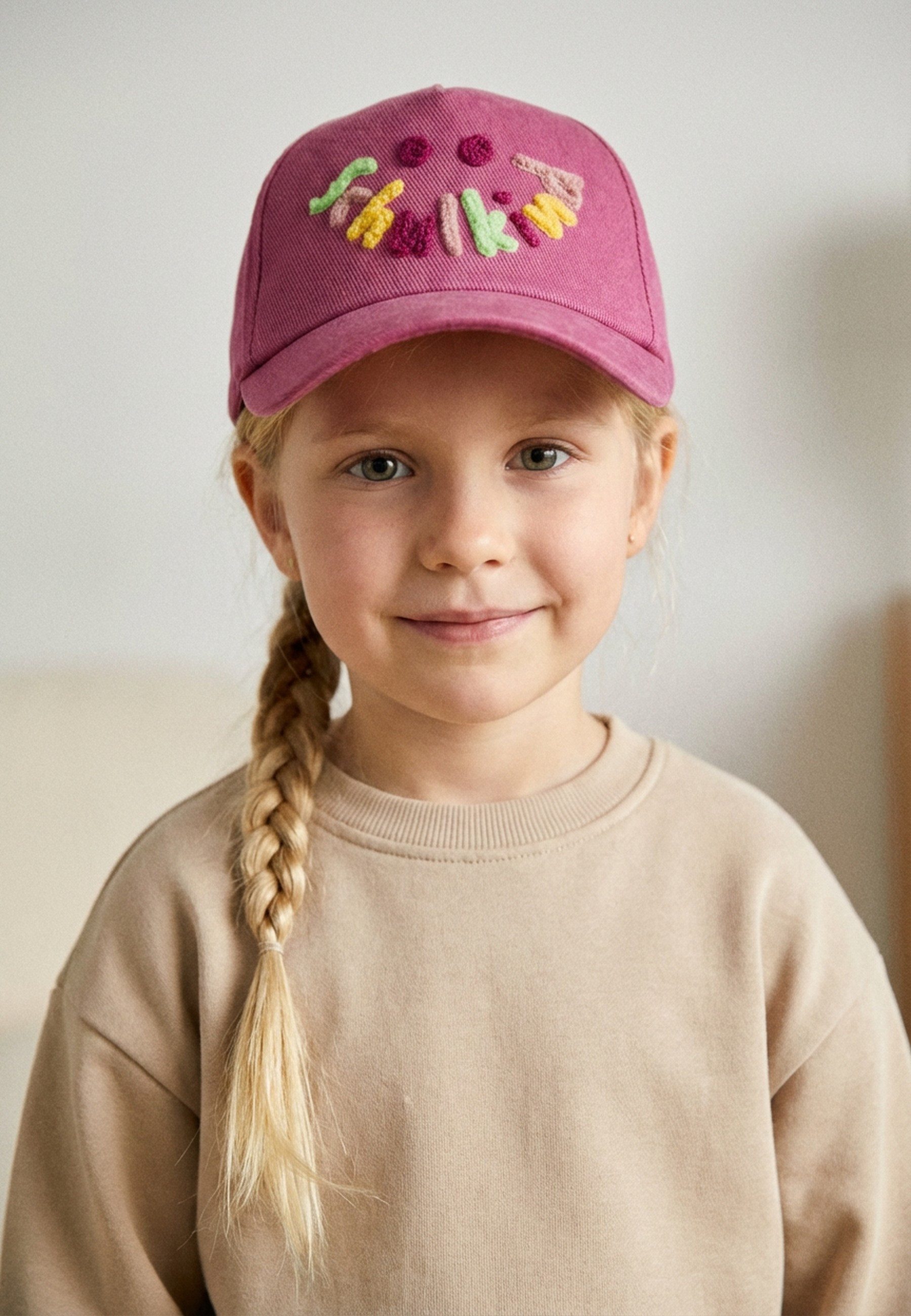 Sterntaler® Baseball Cap Basecap Schulkind (1-St) Basecap aus Jeans mit Schriftzug SCHULKIND, mit Größenregulierung