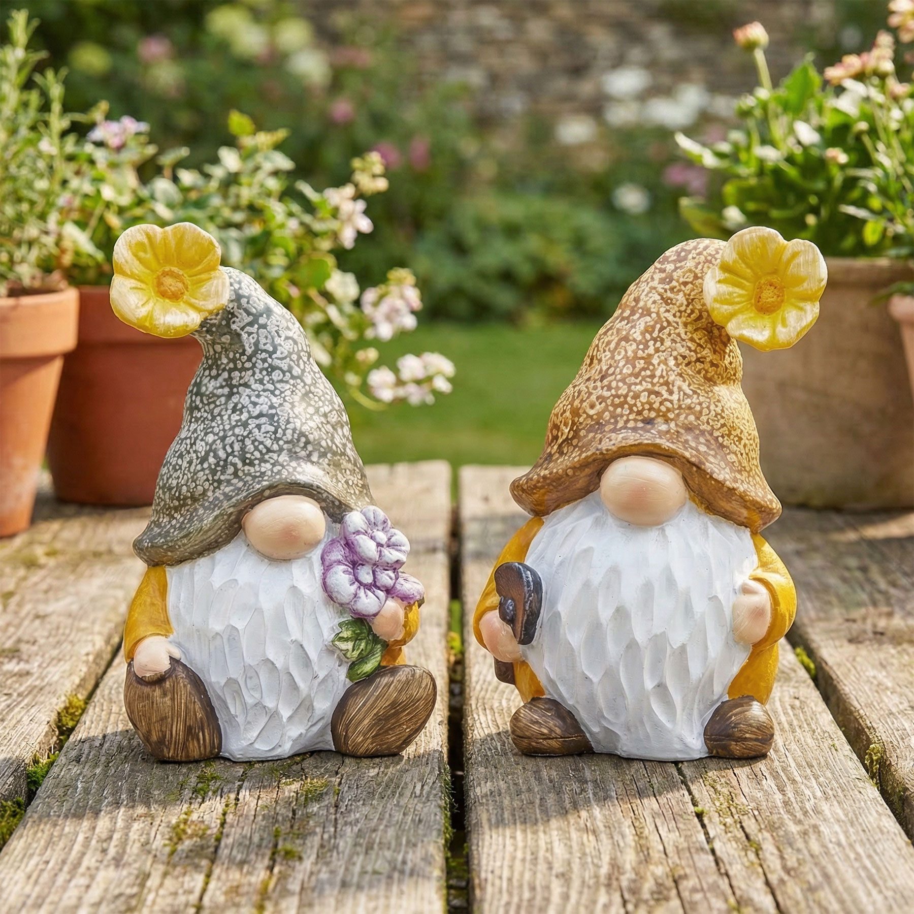 Levandeo® Dekofigur, 2er Set Deko Figuren Wichtel H20cm Gartenzwerg Kunstharz Gartendeko