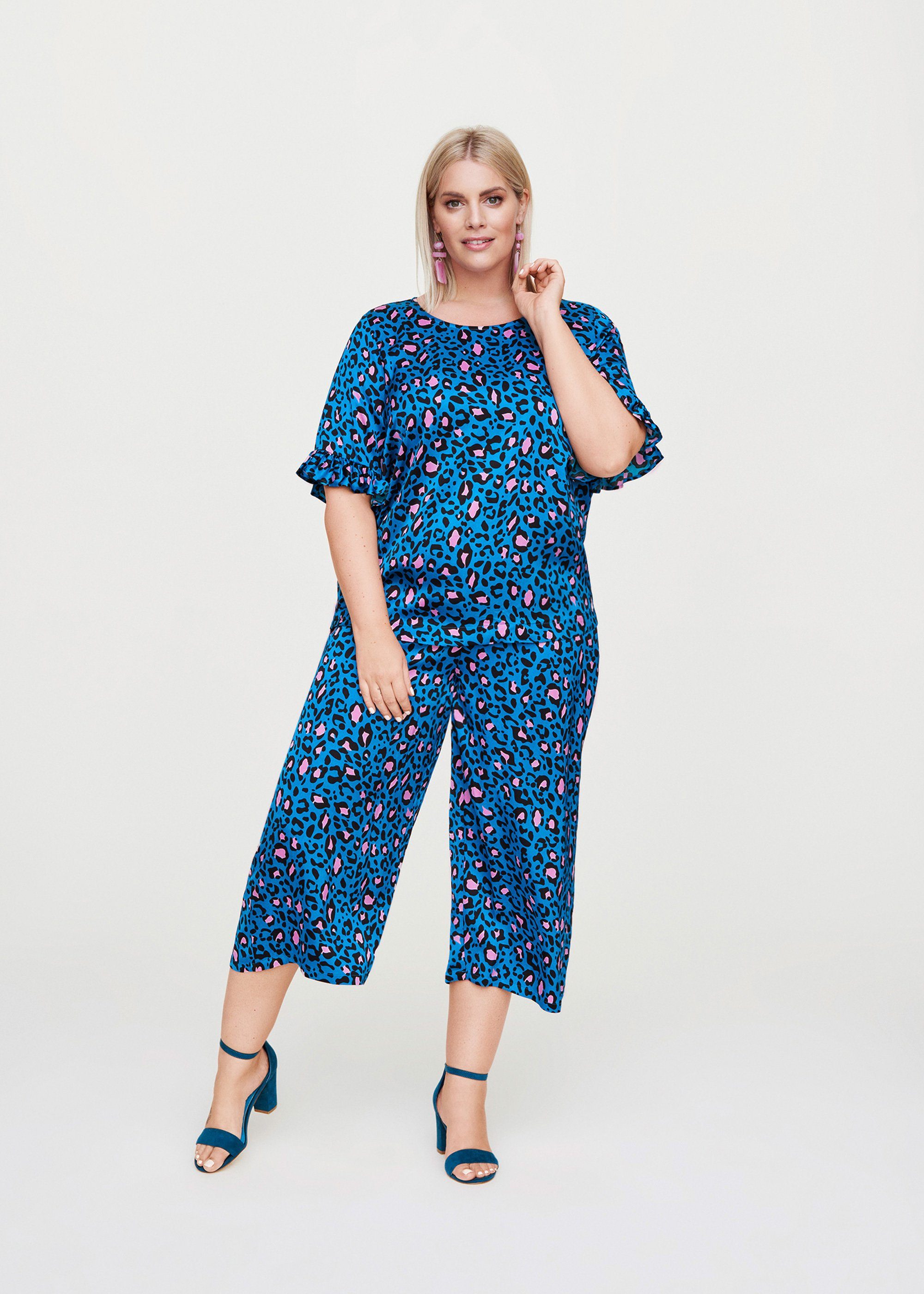 K. Angelina by Curves Rock Blau Your Culotte