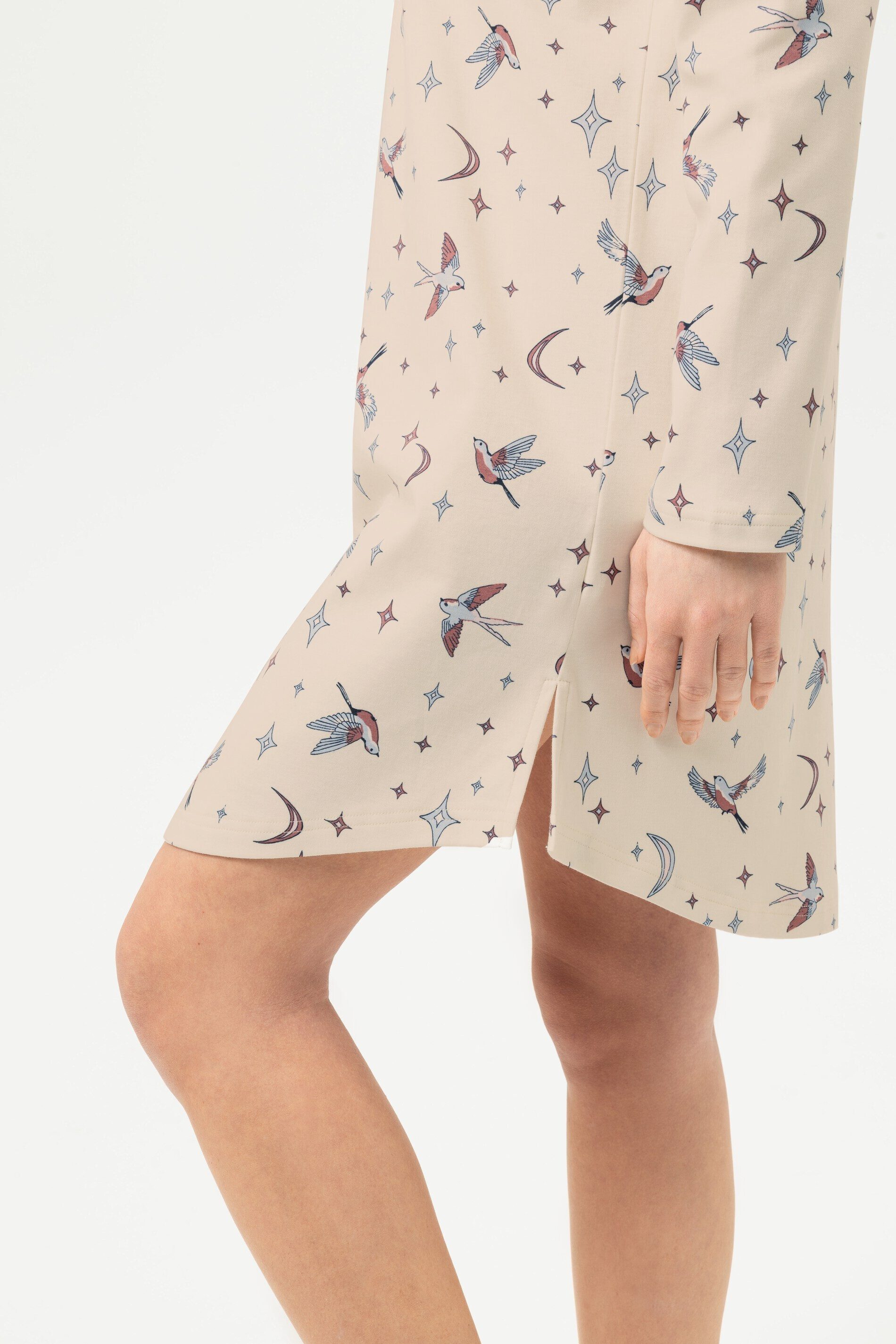 Mey Nachthemd Mey Damen Nachthemd Serie Winter Birds mit Print (1-tlg) Feminines Nachthemd, Gemustert, Interlock, Baumwolle