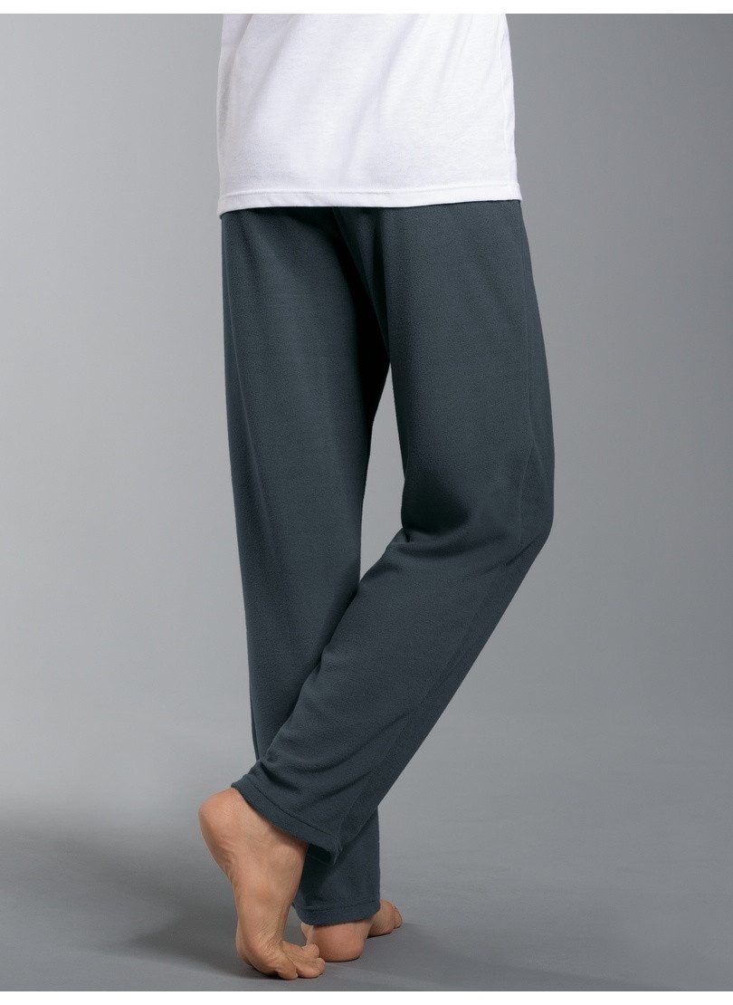 Trigema Fleecehose TRIGEMA Leichte Fleece-Freizeithose (1-tlg)