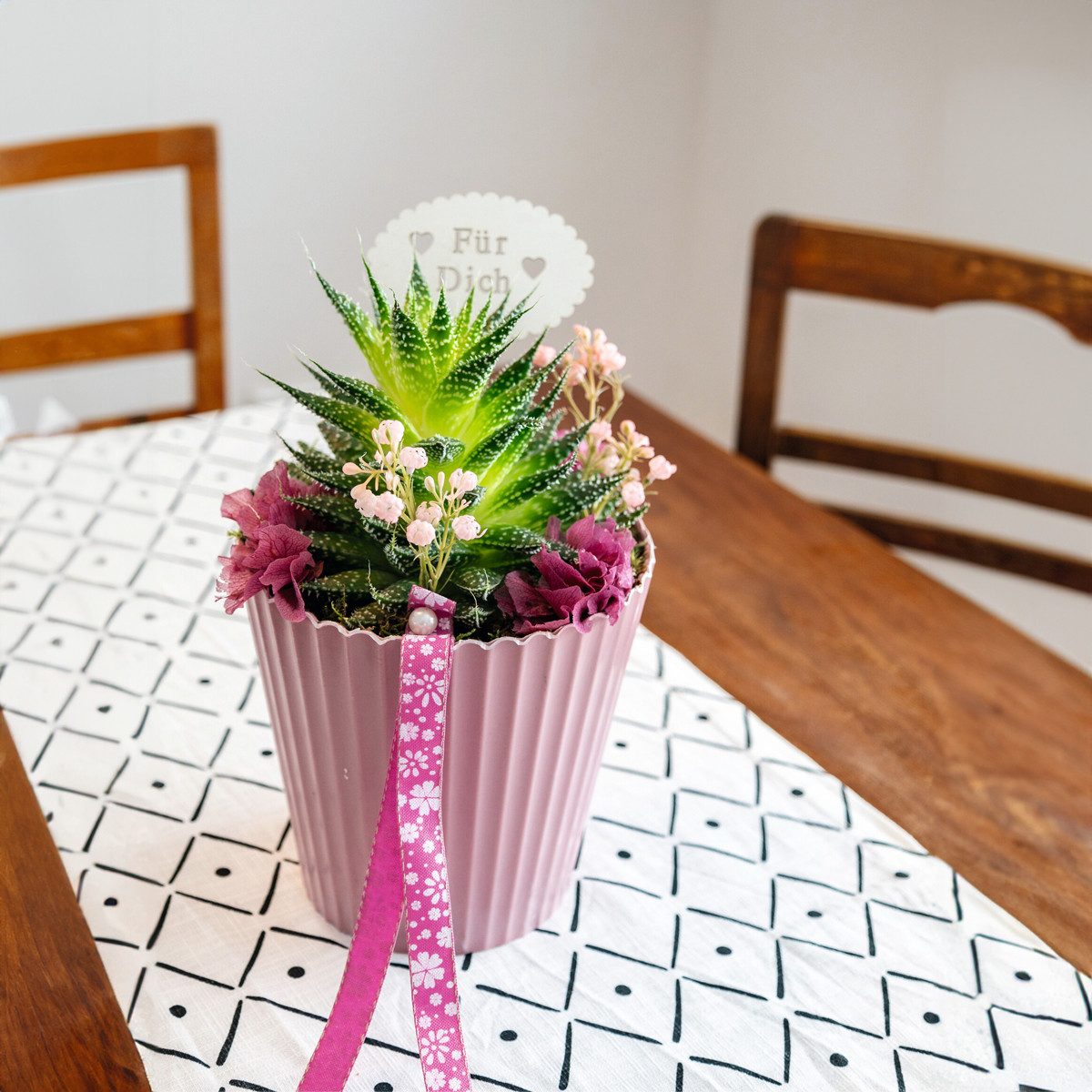 matches21 HOME & HOBBY Blumentopf Blumen-Topf alt-rosa geriffelt als Outdoor Pflanzen-Topf rund 13 cm (1 St), Pflanztopf als Wohnzimmer Übertopf und draussen Pflanzgefäß