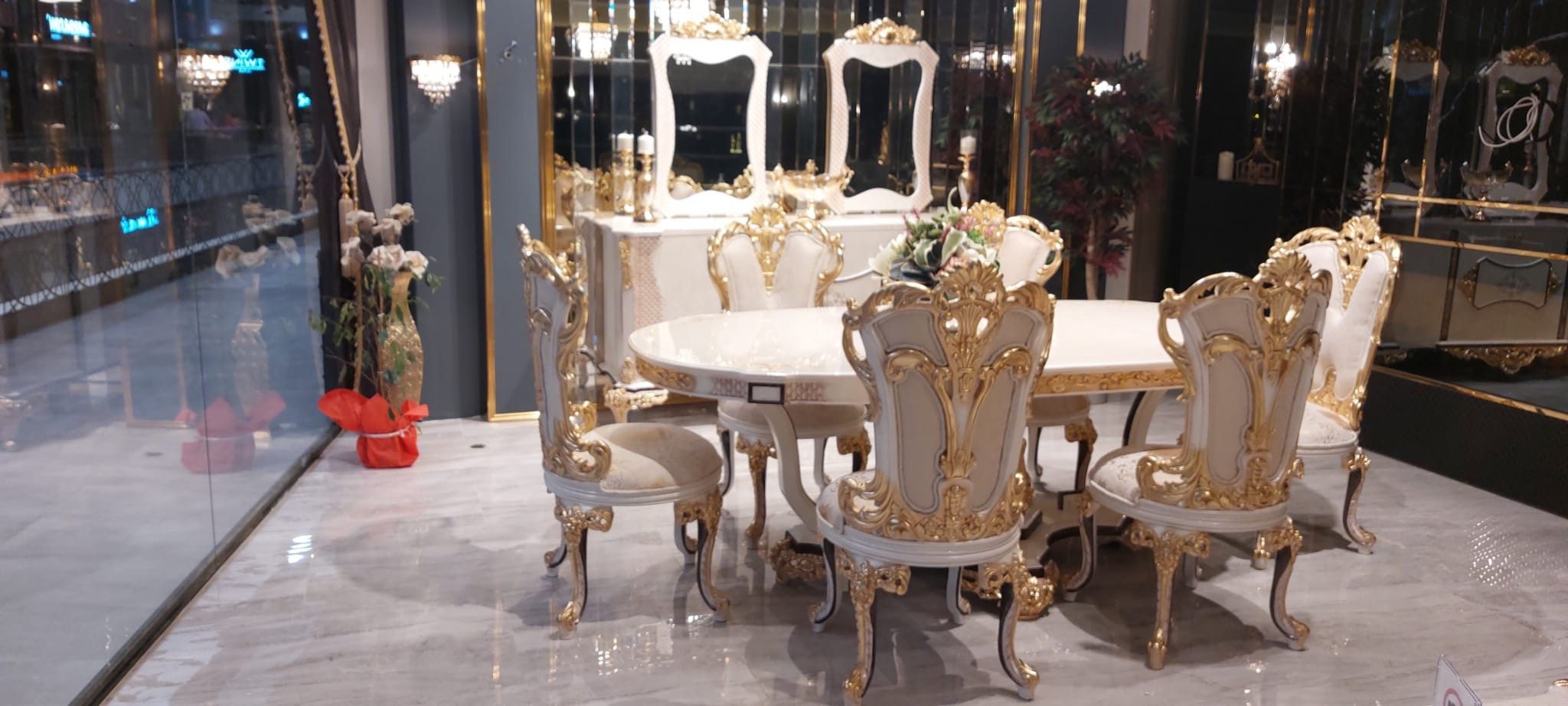 Xlmoebel Essgruppe Luxus Barock Esstisch mit 6 Stühlen - Elegante Möbelgruppe, (7-tlg), Made in Europa