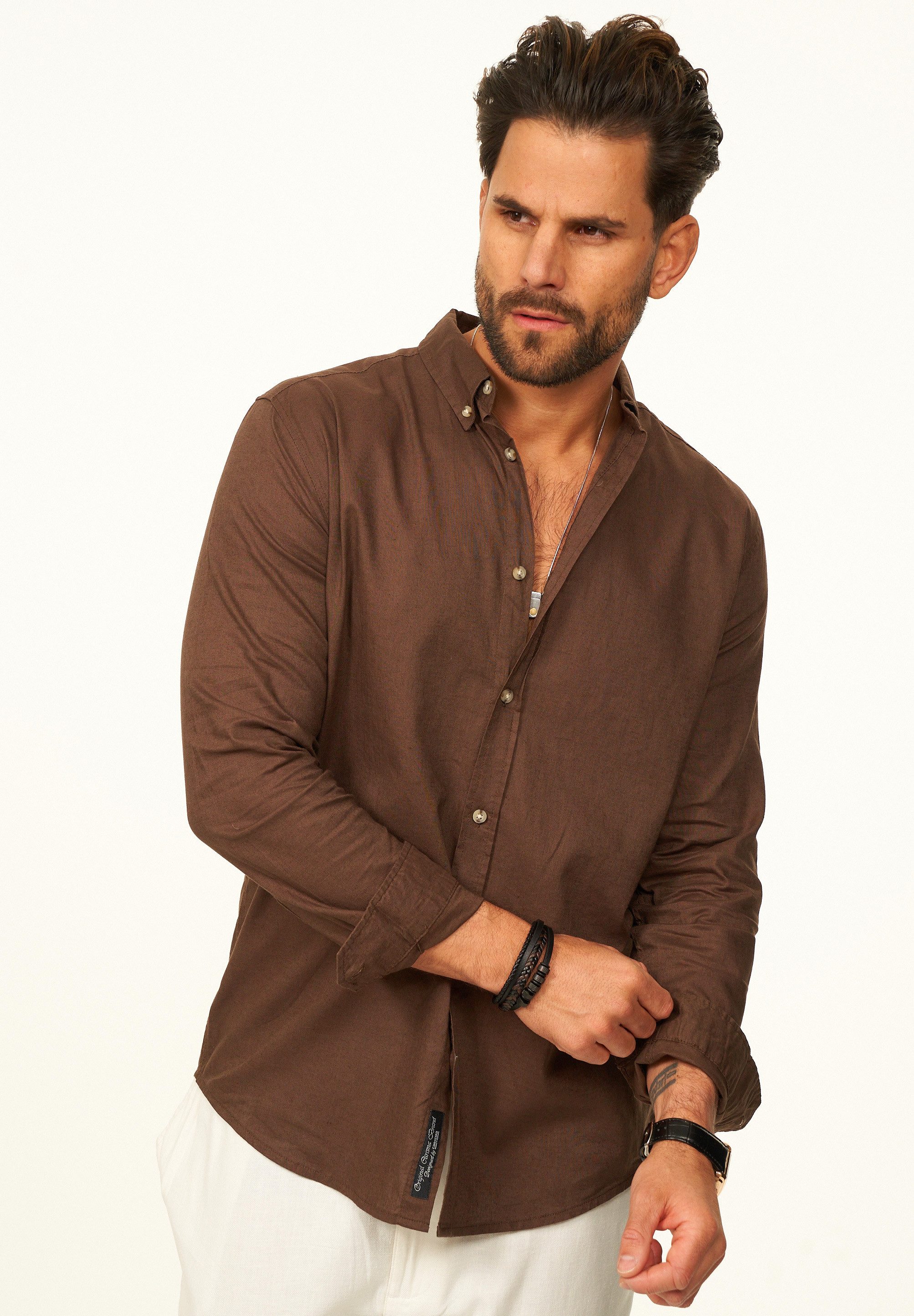 behype Langarmhemd aus Leinen im Regular-Fit Sommerhemd Herren Leinenhemd Freizeithemd mit Button-Down-Kragen