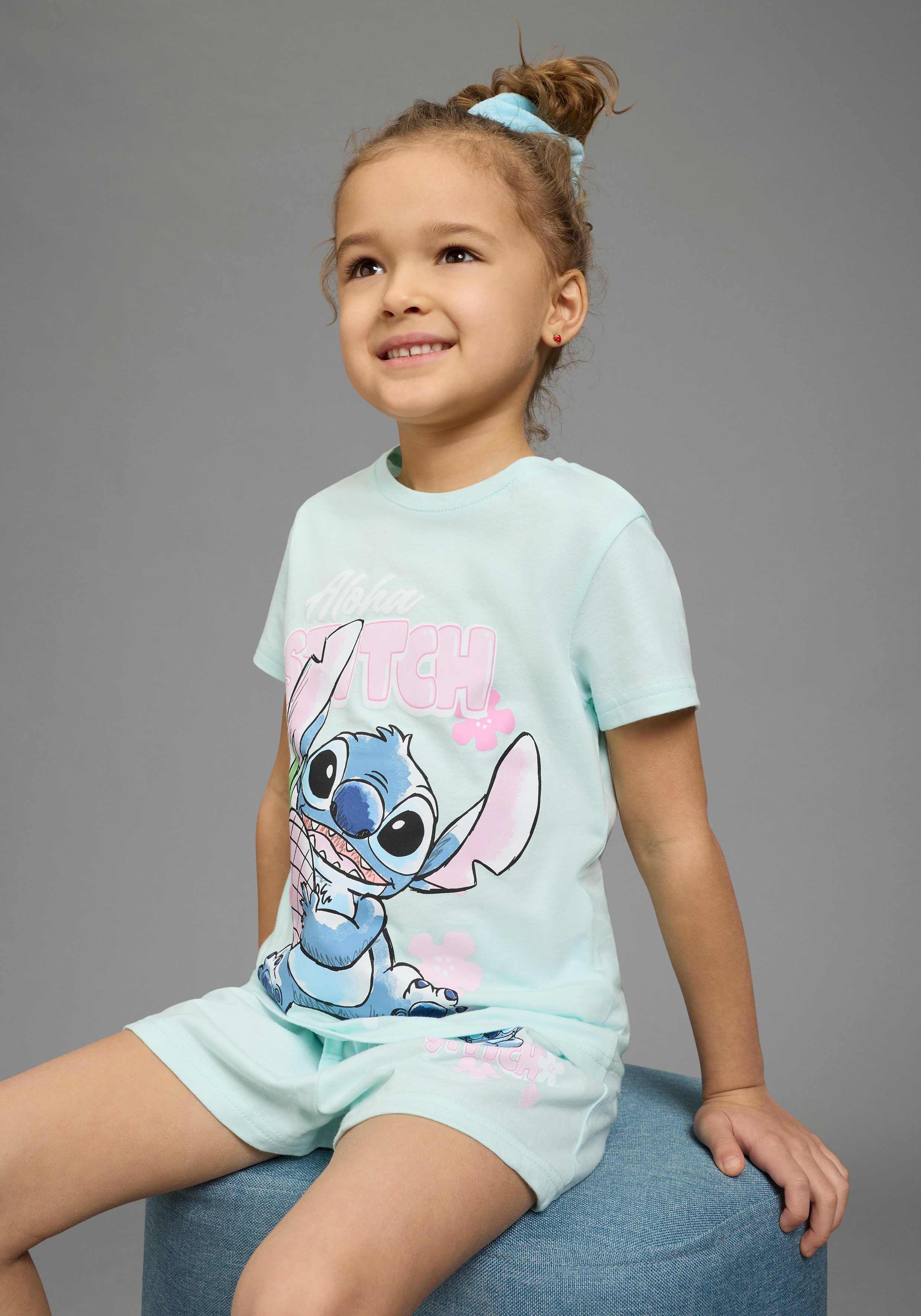 KIDSWORLD Shirt & Shorts STITCH 2tlg. Set von Disney (Set, 2-tlg) verschiedene Größen, bedrucktes Design, aus Baumwolle
