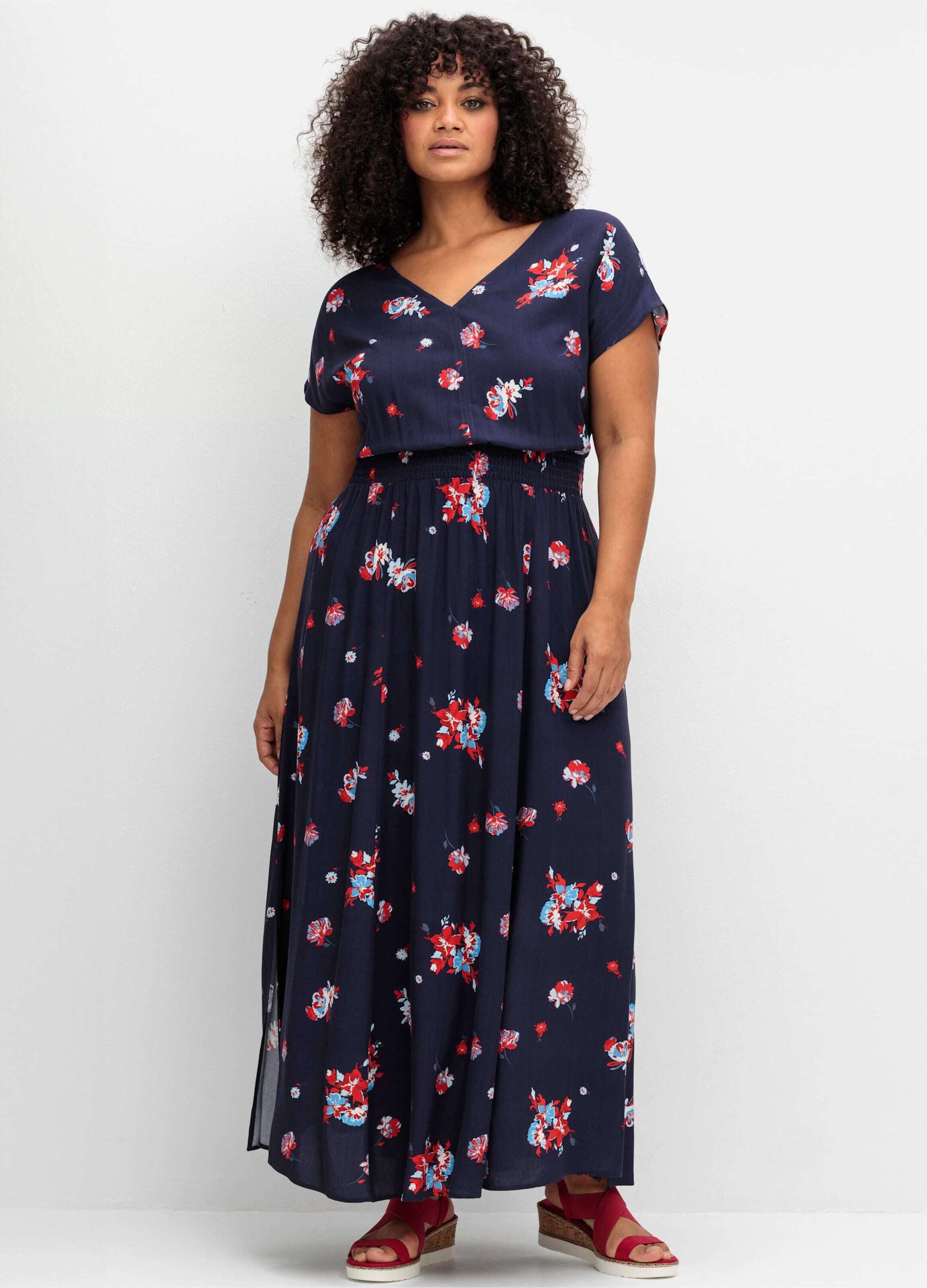 Sheego Etuikleid Maxikleid Kurzarm mit Alloverdruck und gesmokter Taille