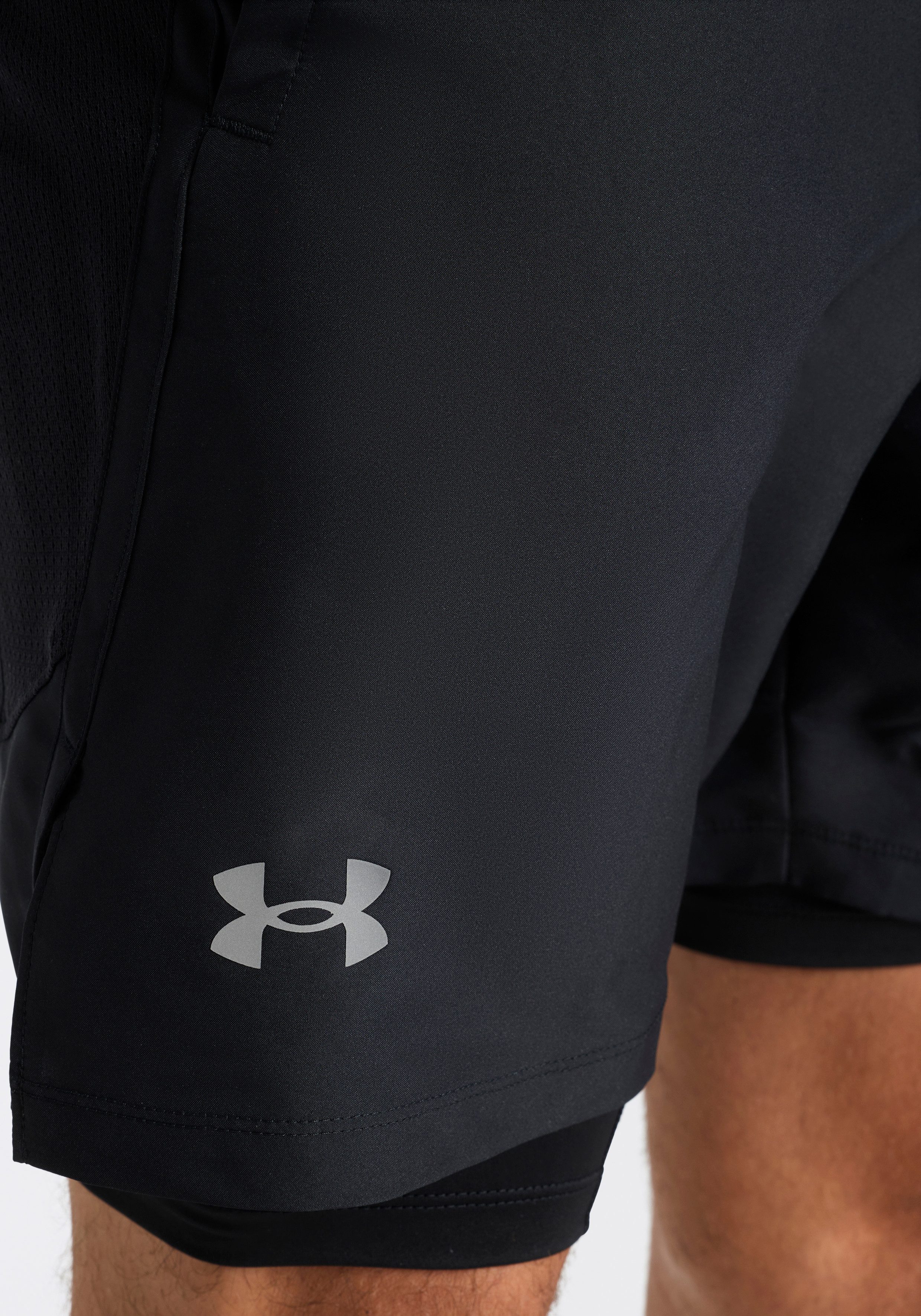 Under Armour® 2-in-1-Shorts UA LAUNCH 7 2-IN-1 SHORTS für vielseitige Aktivitäten, leichtes Material