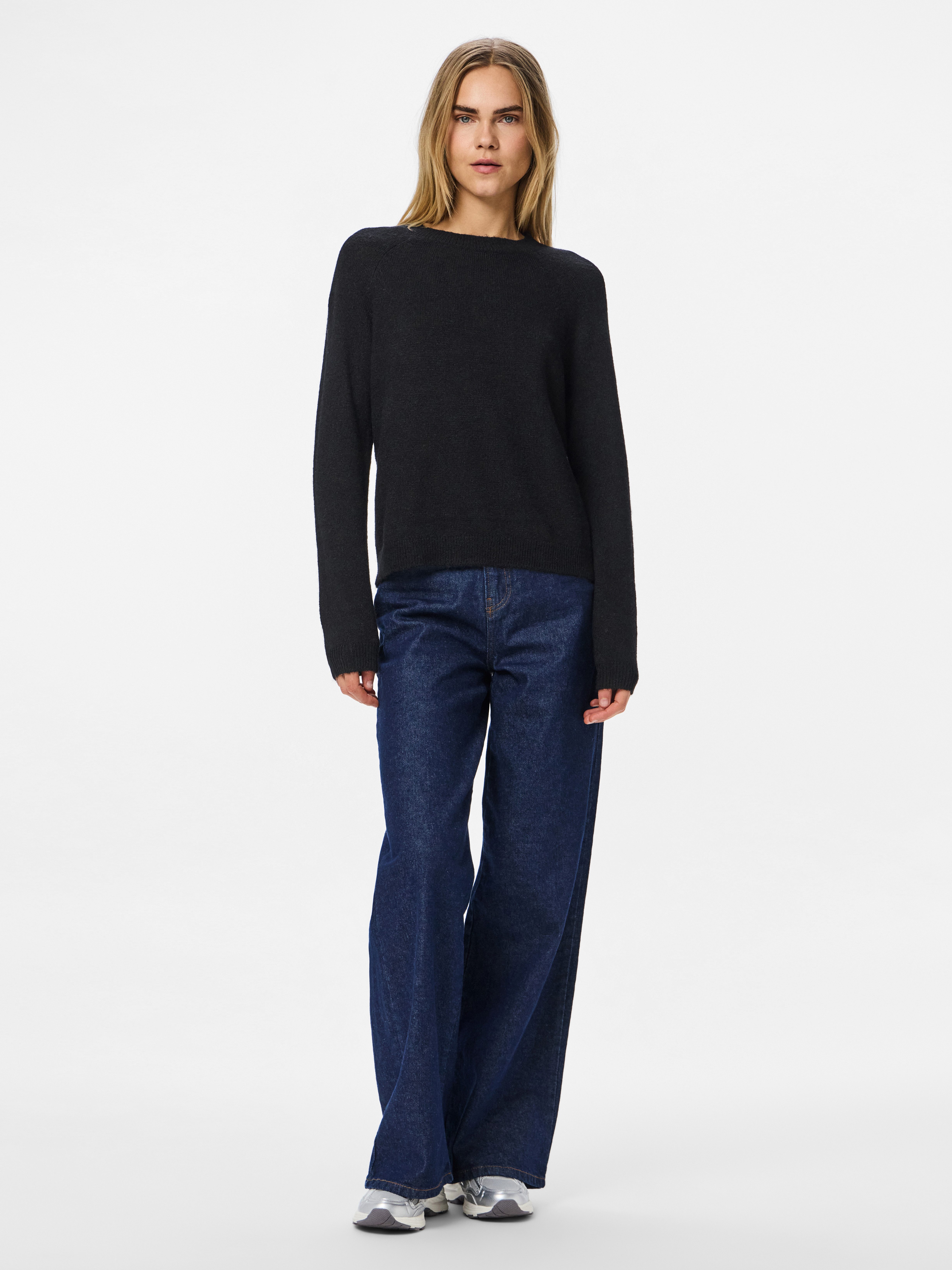 pieces Strickpullover PCJULIANA LS O-NECK KNIT NOOS BC