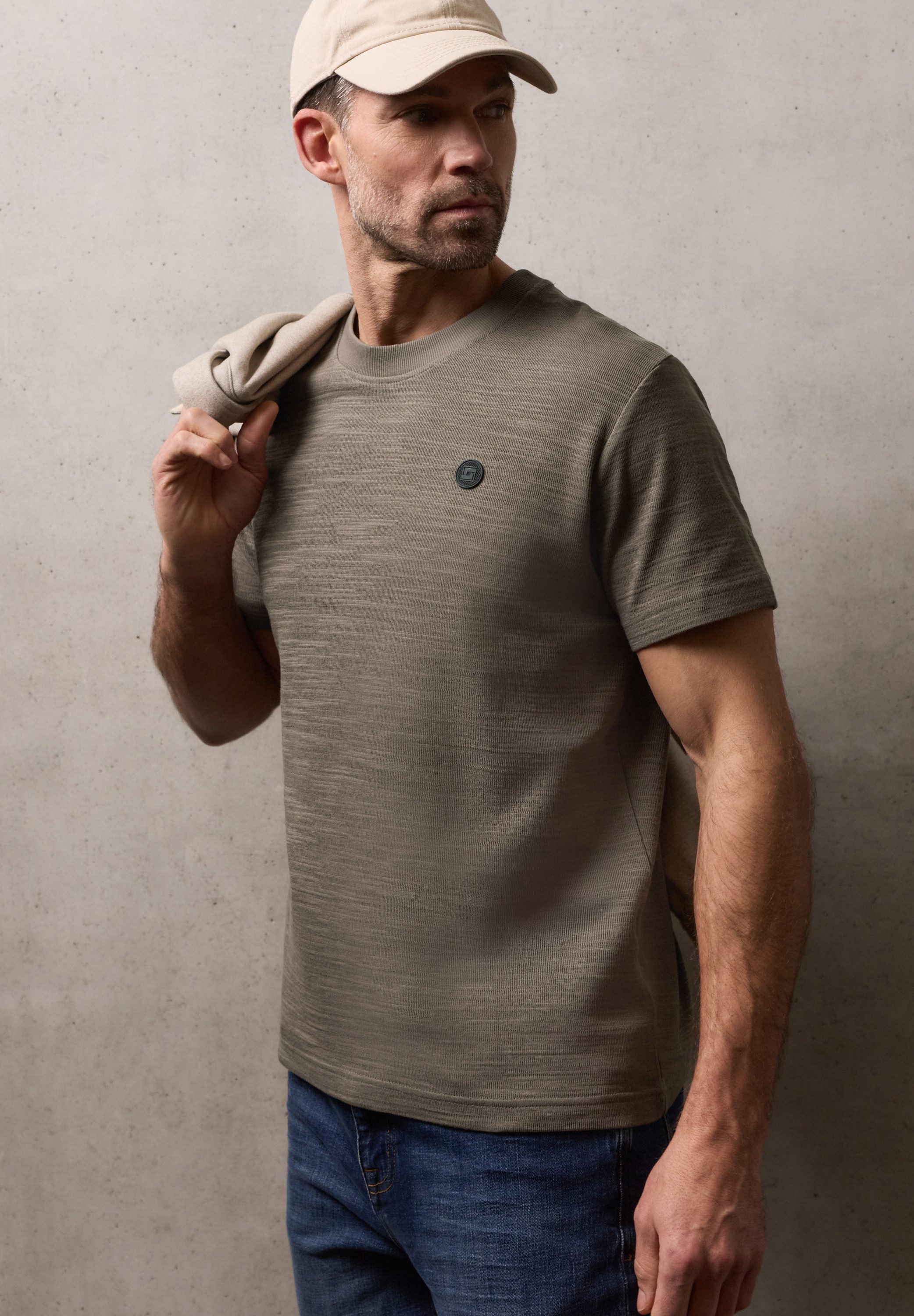 STREET ONE MEN T-Shirt mit Rundhalsausschnitt günstig online kaufen