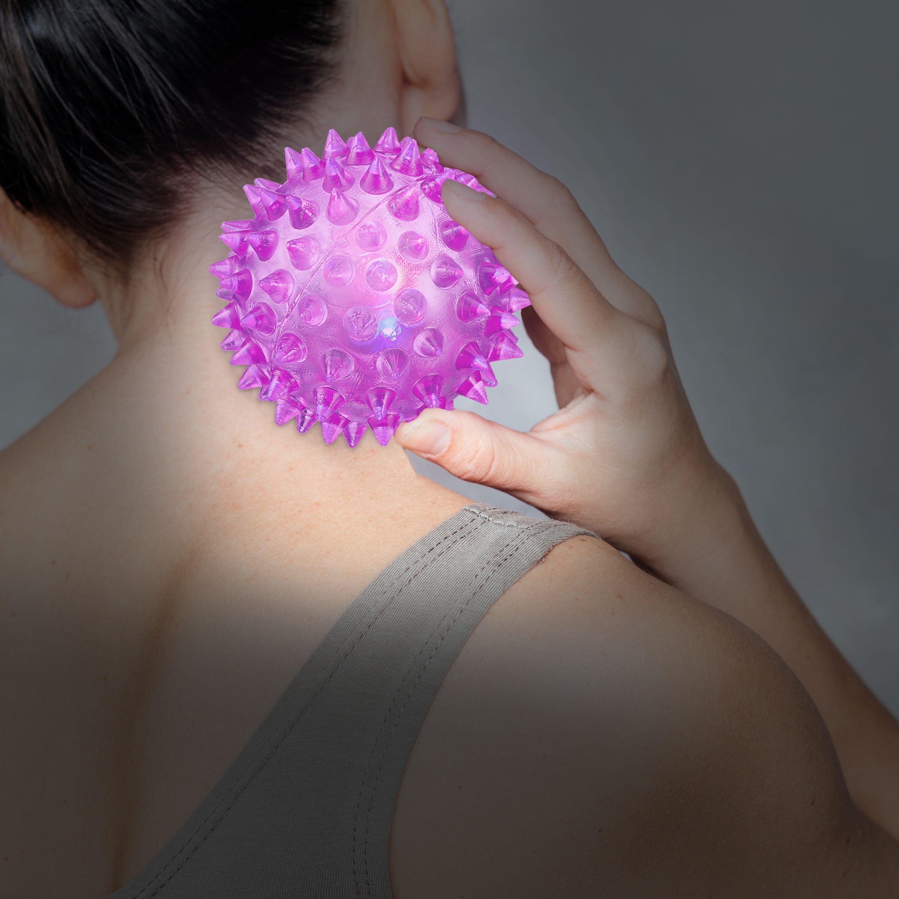 CEPEWA Massageball LED Massageball 12er Set 6 Farben Ø5,5cm Gummi blinkender Noppenball – Bild 3 von 5