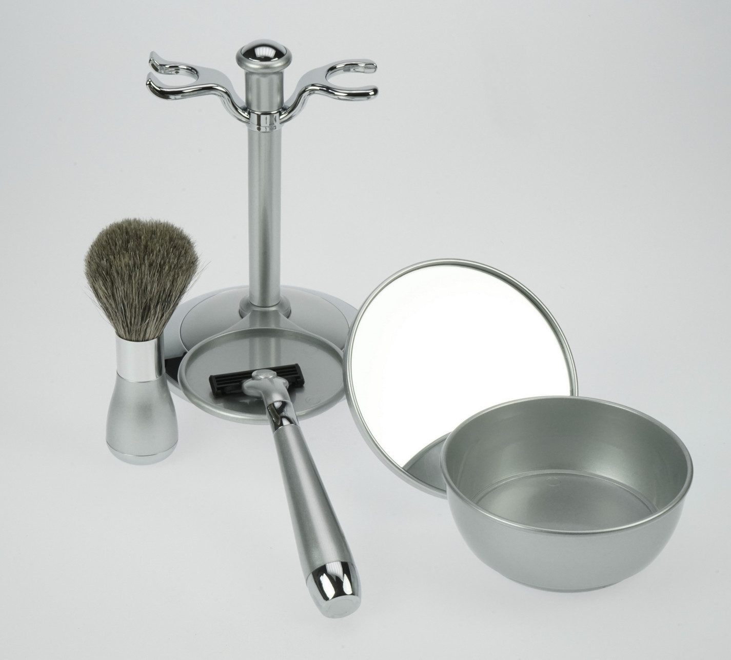 Fantasia Beauty Rasierset Rasier-Set mit Schale + Spiegel-Deckel silber, 1-tlg., Rasierständer, Rasierer, Rasierpinsel, Rasierschale, Mach3 Klinge