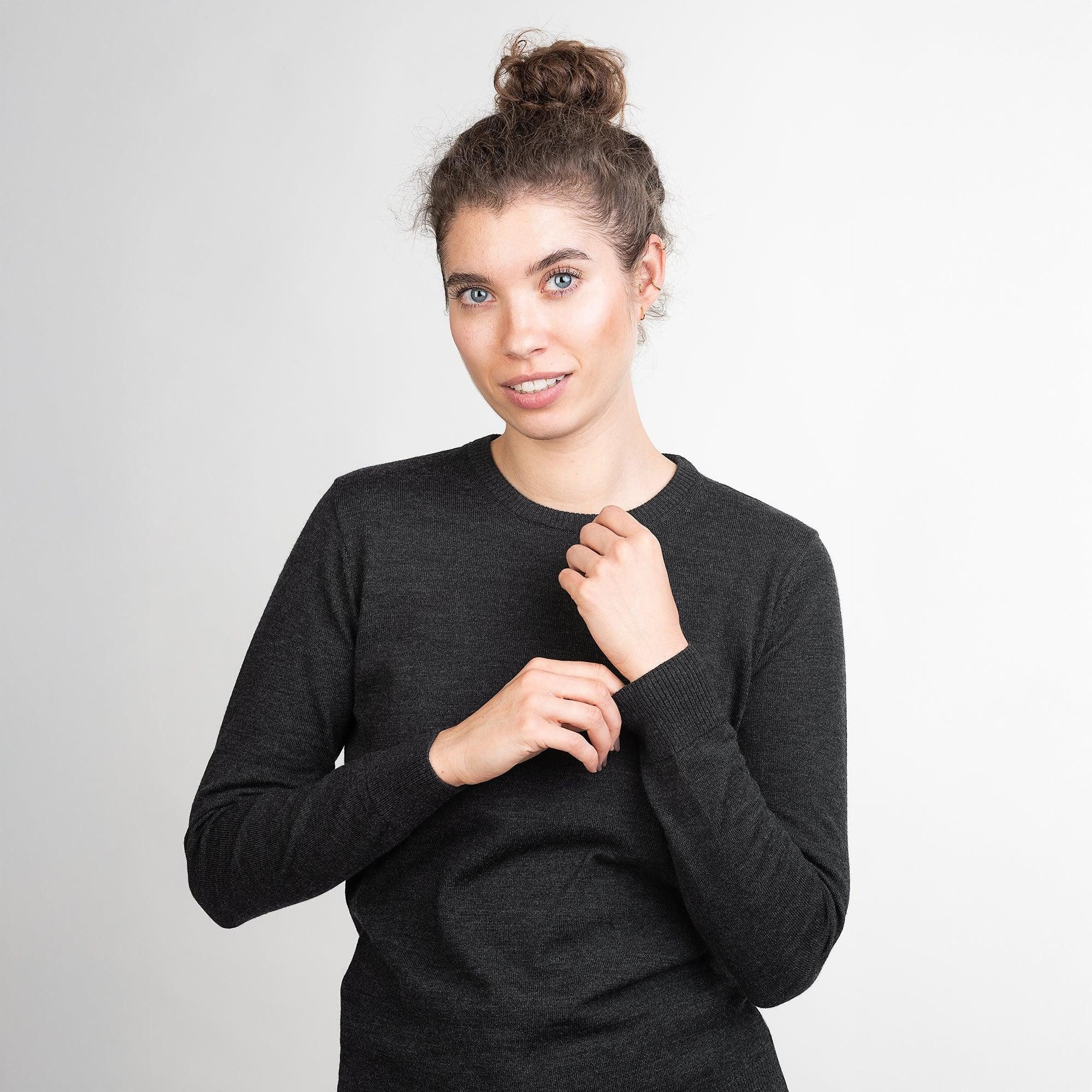 Tom Fyfe Rundhalspullover TOM FYFE Merino Rundhals-Pullover Damen Anthrazit günstig online kaufen