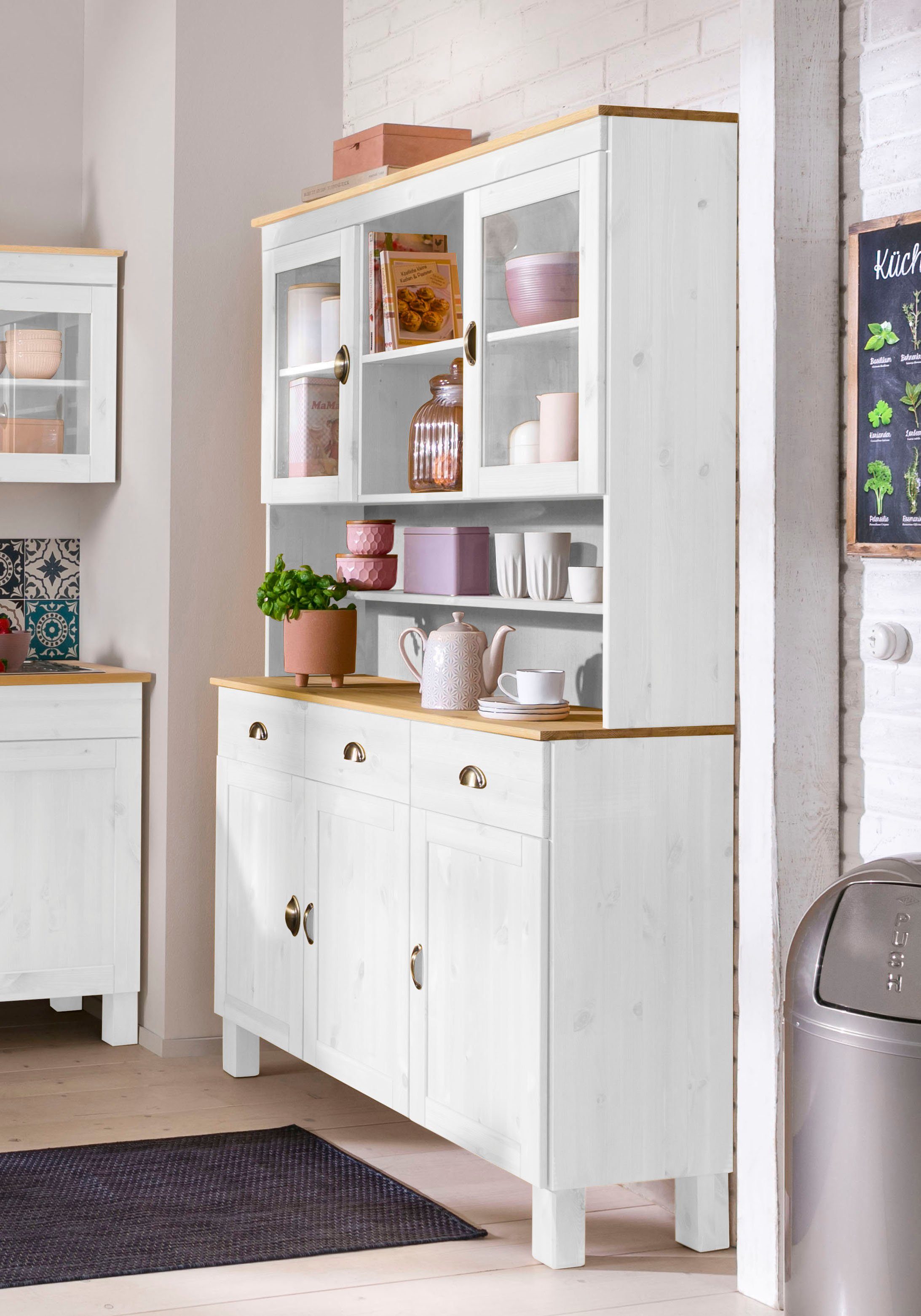 Home affaire Küchenbuffet Oslo 125 cm breit, aus massiver Kiefer, mit 2 Glastüren, Metallgriffe