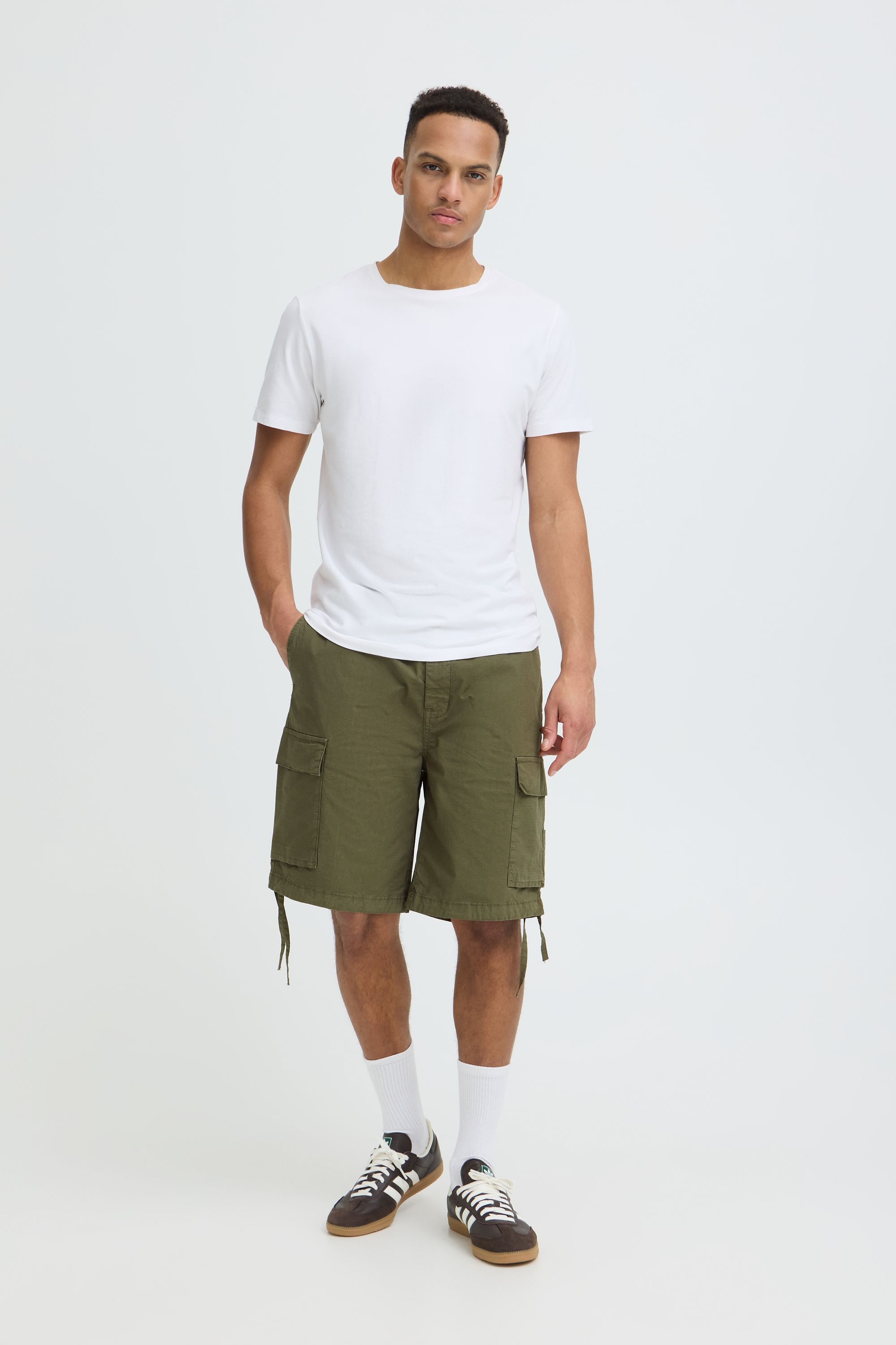 Blend Cargoshorts BHMaxim Bequeme Cargoshorts mit elastischem Bund