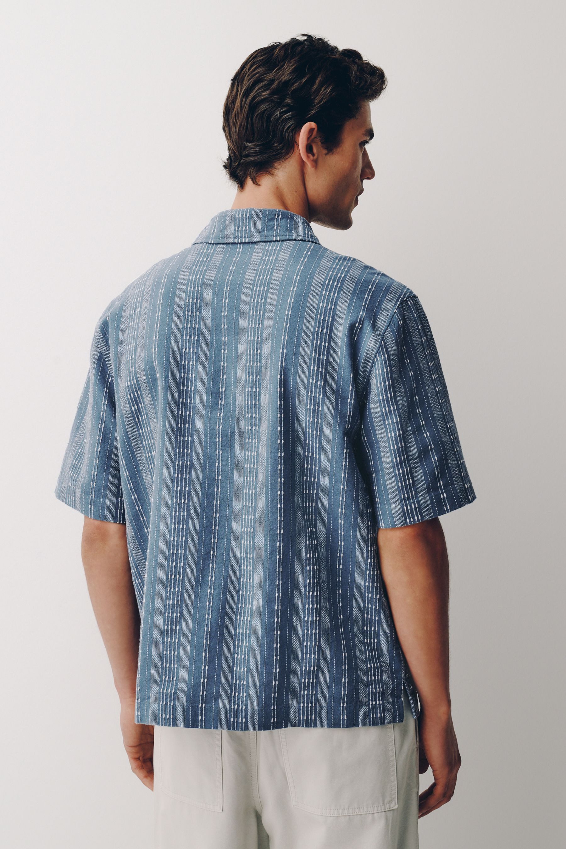 Next Poloshirt Kurzärmeliges Polohemd mit vertikalen Streifen (1-tlg) – Bild 2 von 5