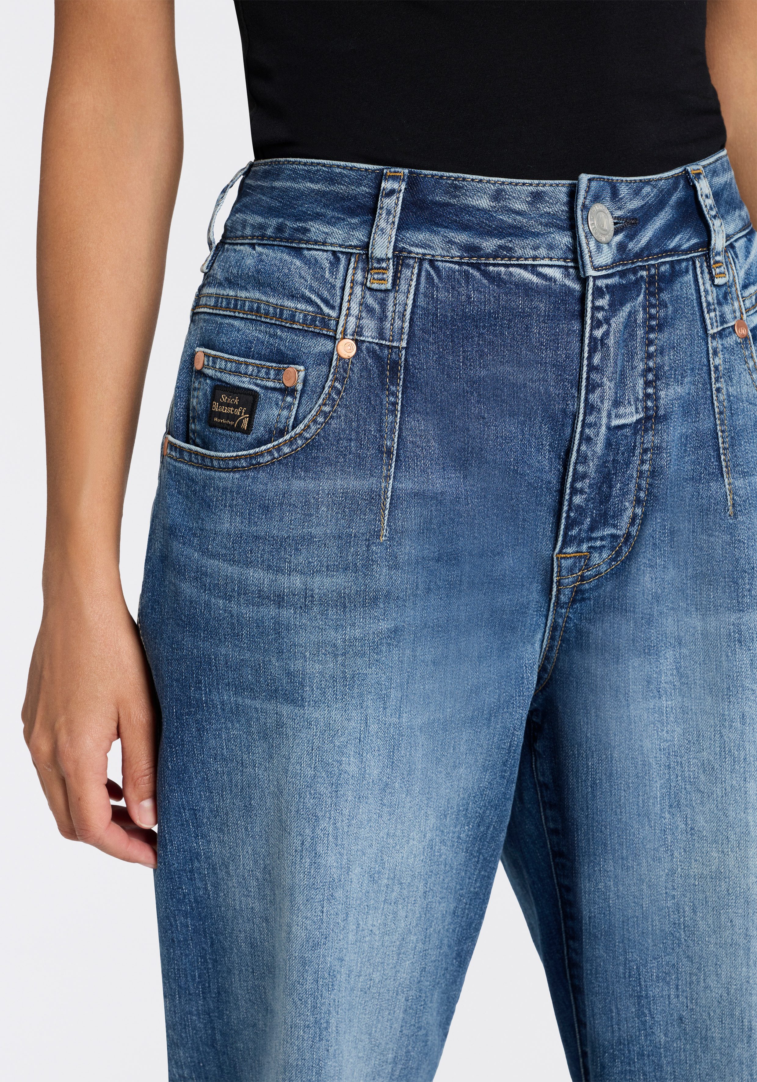 Herrlicher 5-Pocket-Jeans Brooke Denim Stretch im Loose Fit, Cropped-Länge – Bild 3 von 5