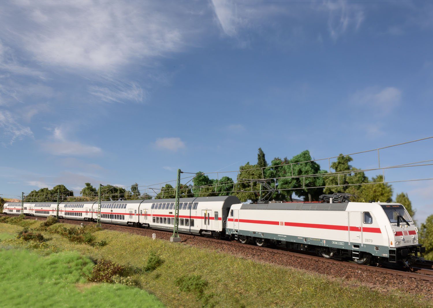 Märklin Elektrolokomotive Elektrolokomotive Baureihe 146.5 - 37449, Spur H0, mit Licht- und Soundeffekten; Made in Europe