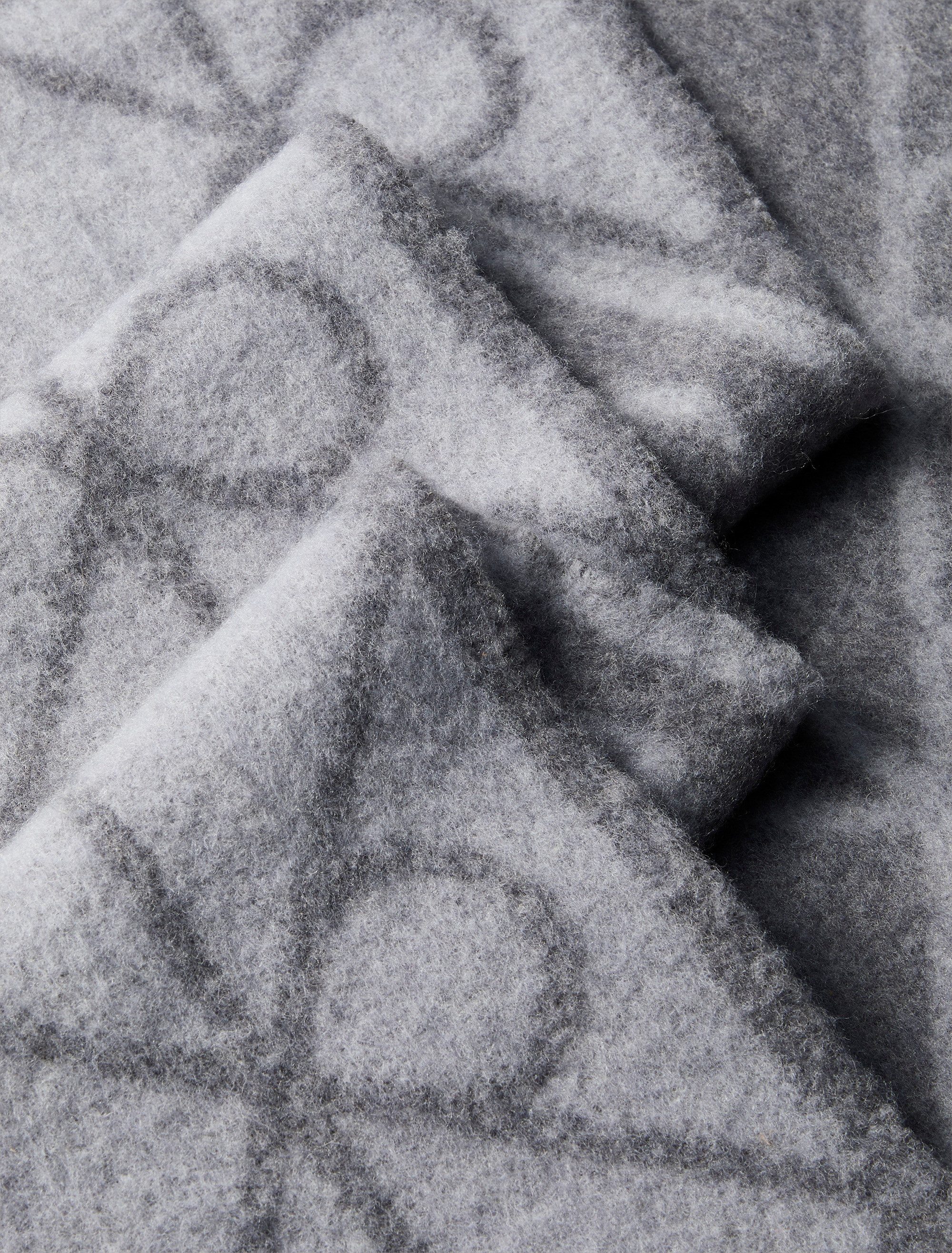Calvin Klein Modetuch AOP BRUSHED HW SCARF, Perfekt für den Alltag