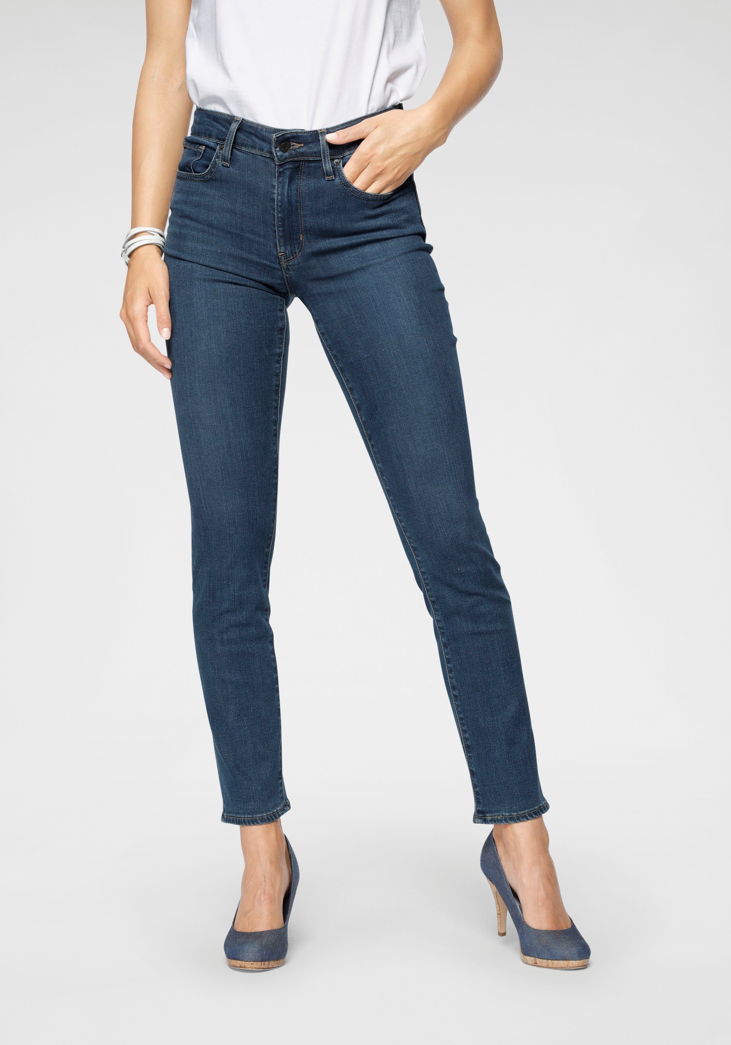 Levi's® Slim-fit-Jeans »712 Slim« mit etwas niedrigem Bund online kaufen |  OTTO