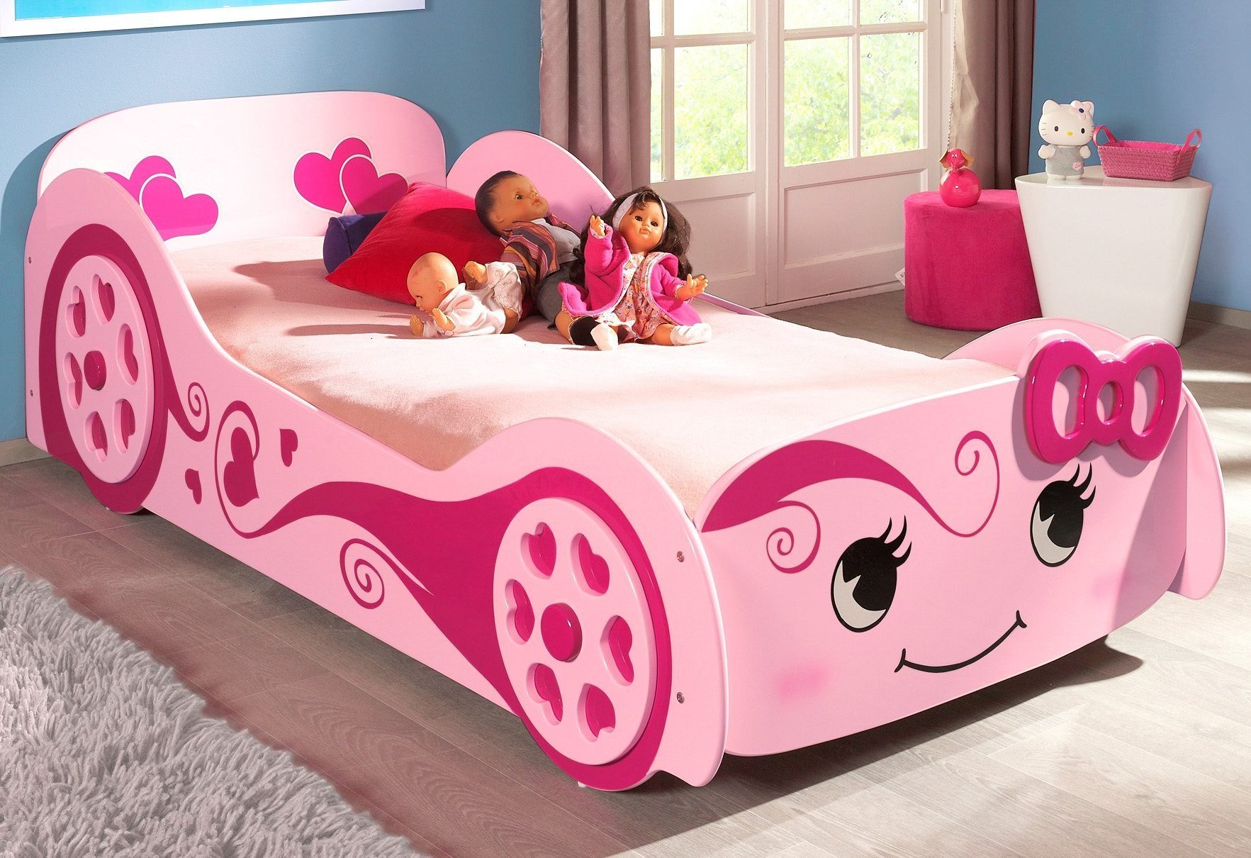 Vipack Kinderbett LoveCar, in verspielter Optik, ein Highlight im Kinderzimmer (B/H/T ca. 213x68x101cm, MDF rosa lackiert, Räder mit Herz-Optik), Liegefläche 90/200, inkl. Lattenrost, die Räder sind feststehend