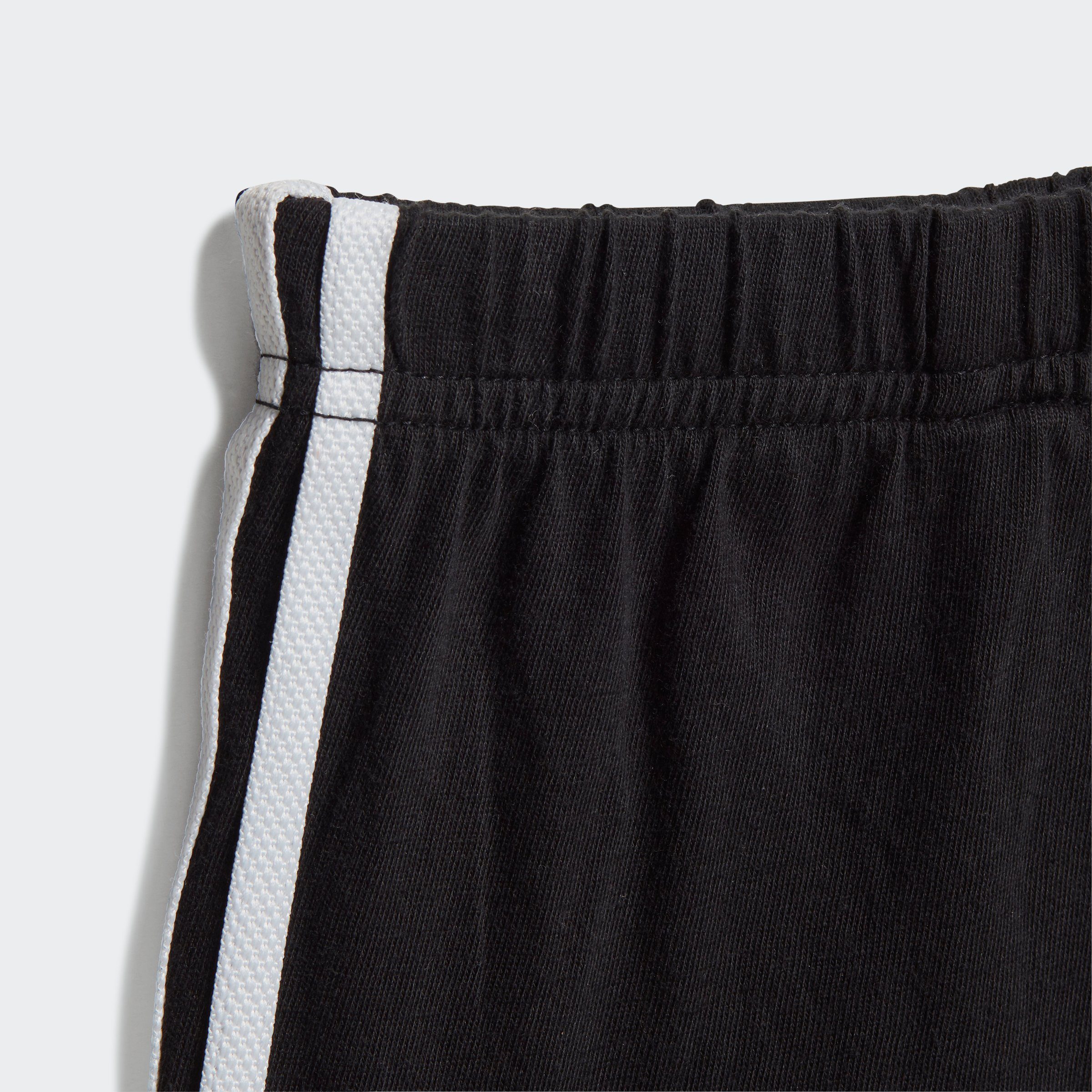 adidas Black Originals UND SHORTS White T-Shirt Shorts (Set) / TREFOIL & SET