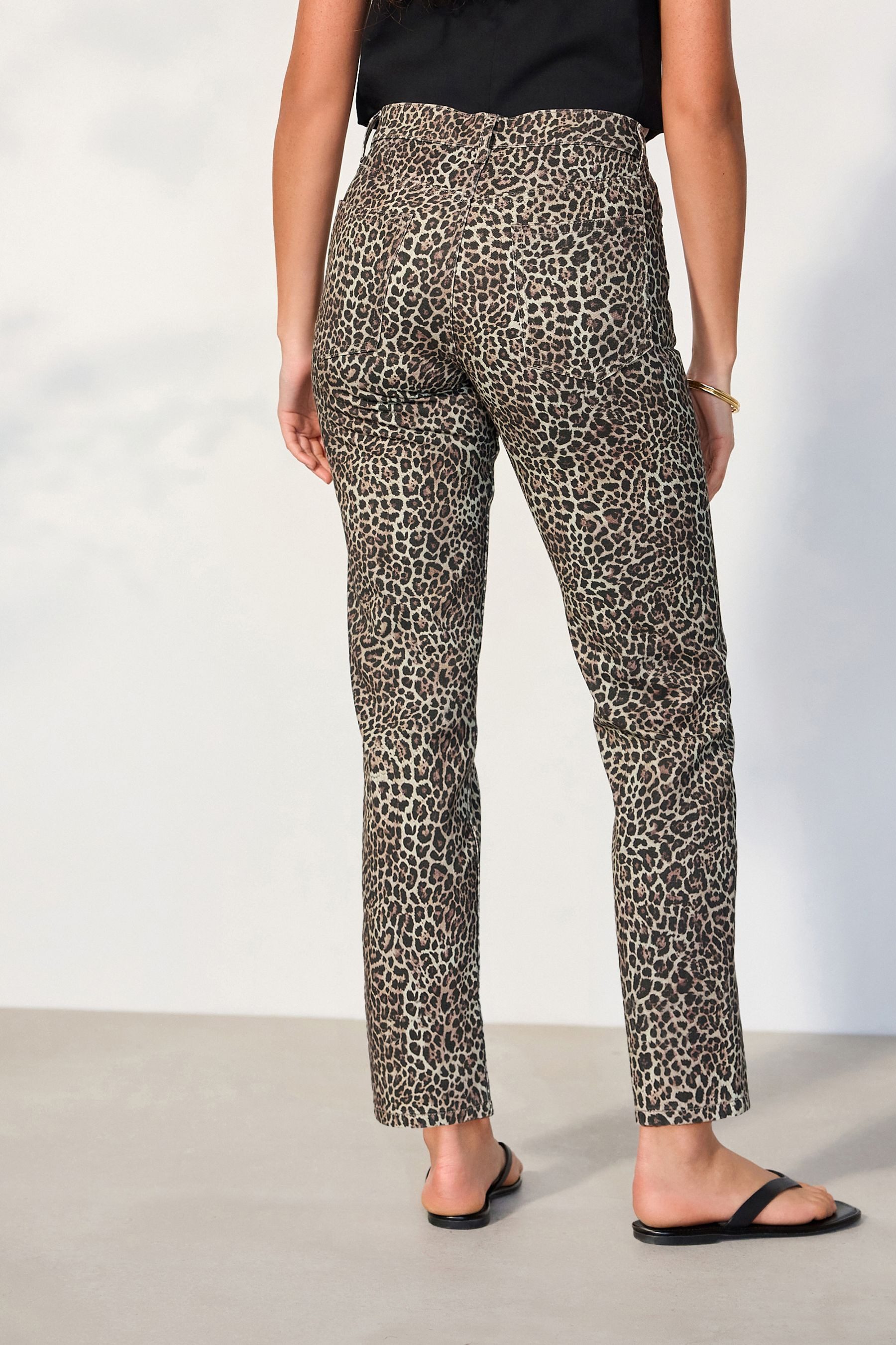 Next Straight-Jeans Authentische City Hochbund-Jeans mit geradem Bein (1-tlg)