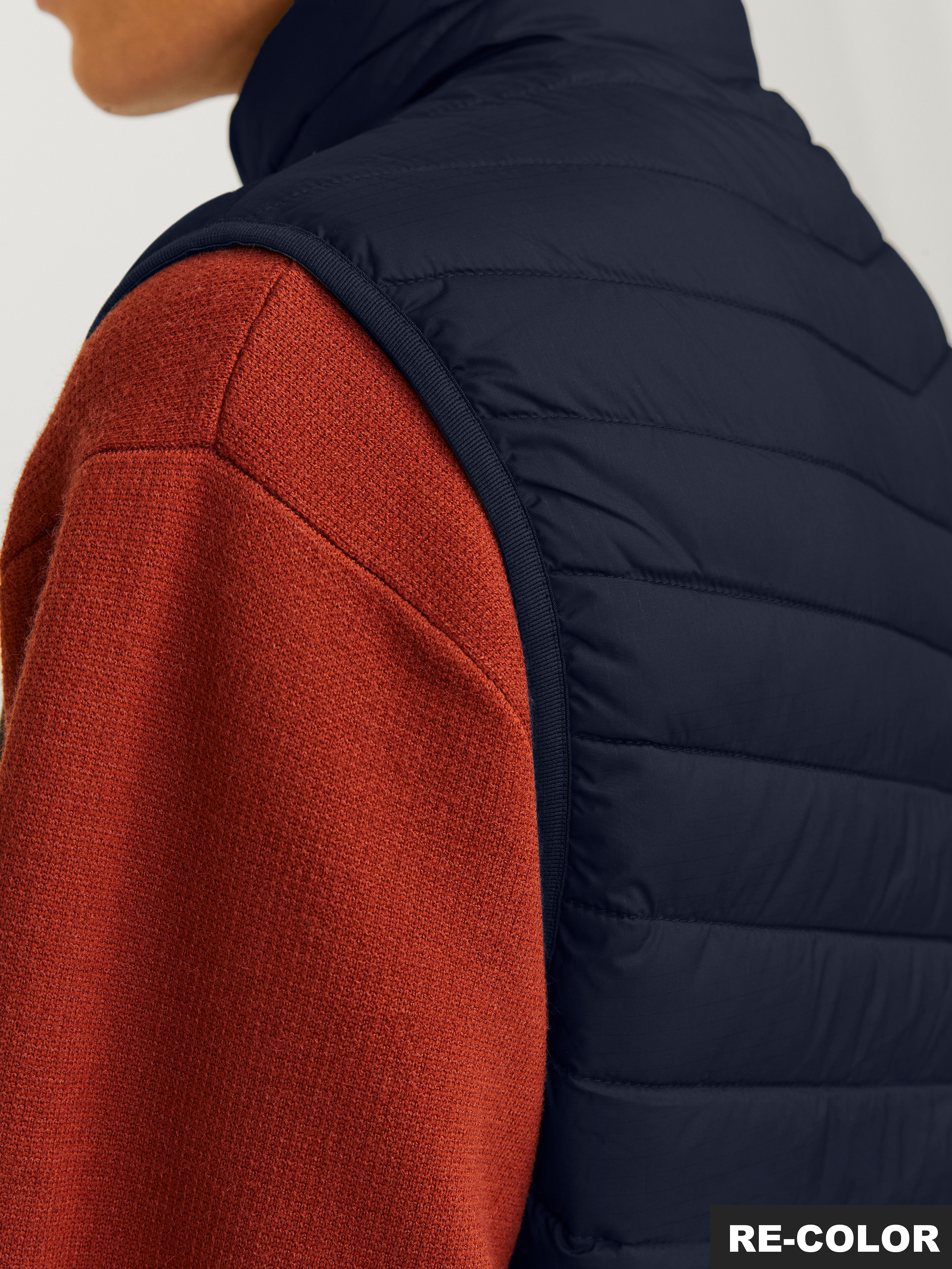 Jack & Jones Steppweste JJESTATE Praktische Weste mit Beutel, ideal für unterwegs unifarben, modisch, regular fit, Polyester