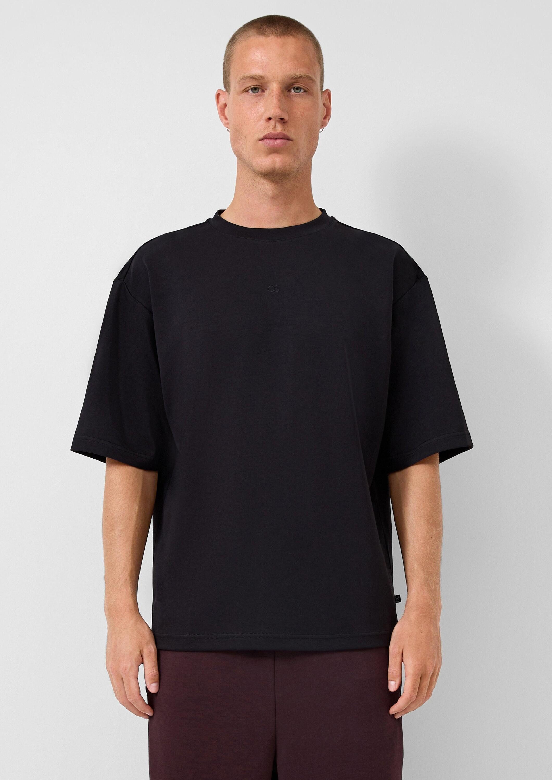 QS Kurzarmshirt T-Shirt Loose Fit T-Shirt mit Logostickerei