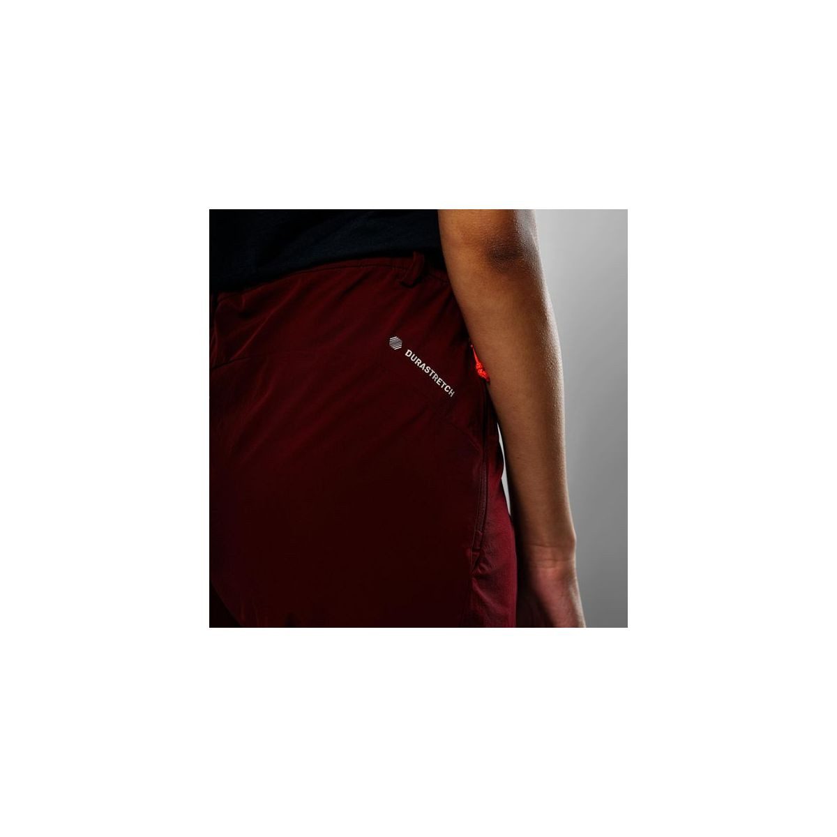 Salewa Funktionsshorts Puez Talvena Durastretch Shorts W Vielseitige Damen-Trekkingshorts mit 4-Wege-Stretch, bluesign®