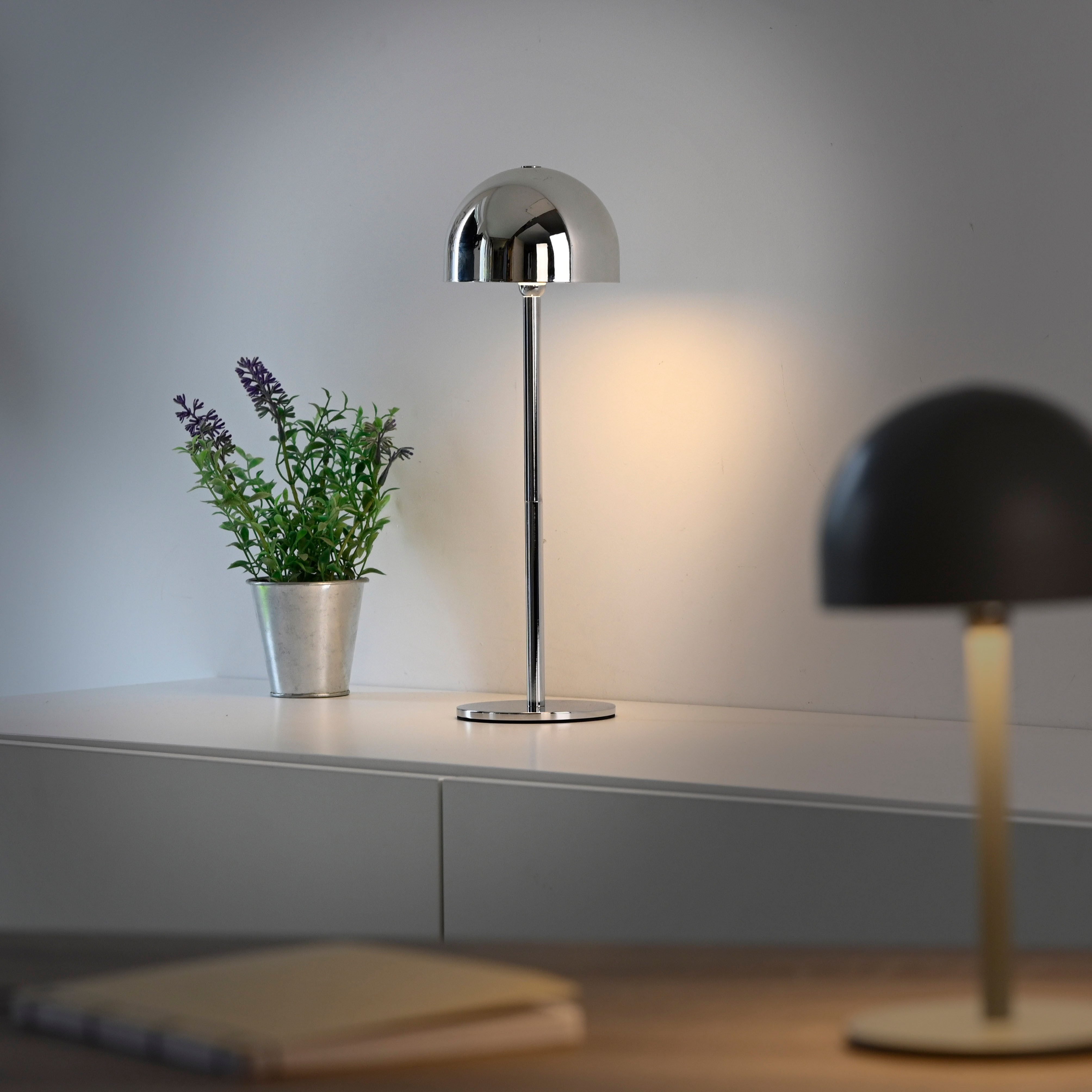 OTTO home Tischleuchte Akku Tischlampe Gerrin Indoor Outdoor, magnetischer Flaschenaufsatz, Dimmfunktion, Memoryfunktion, LED fest integriert, Warmweiß, Pilzlampe Flaschenaufsatz, Regulierung der Lichtstärke, Pilz, Lampe