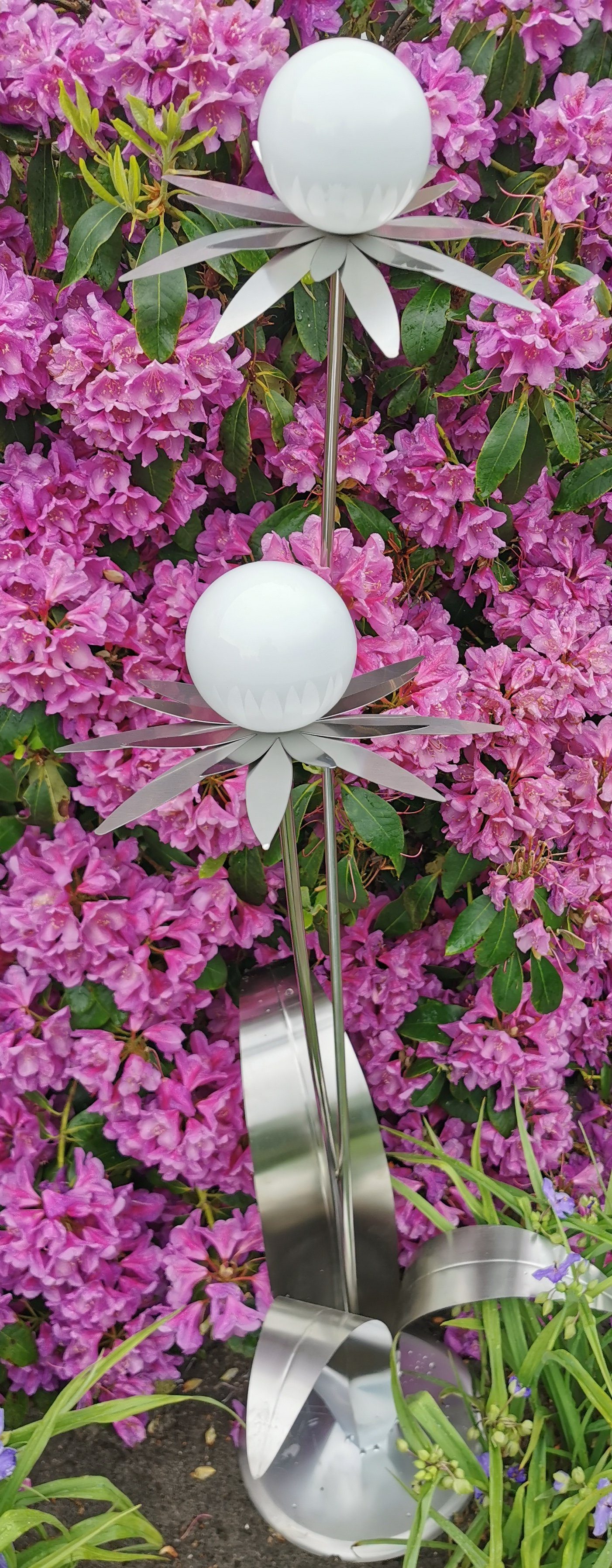 Skulptur Bocker poliert Garten-Ambiente 120 weiß Standfuß cm Jürgen Milano Kugel Gartenstecker Edelstahl Blume