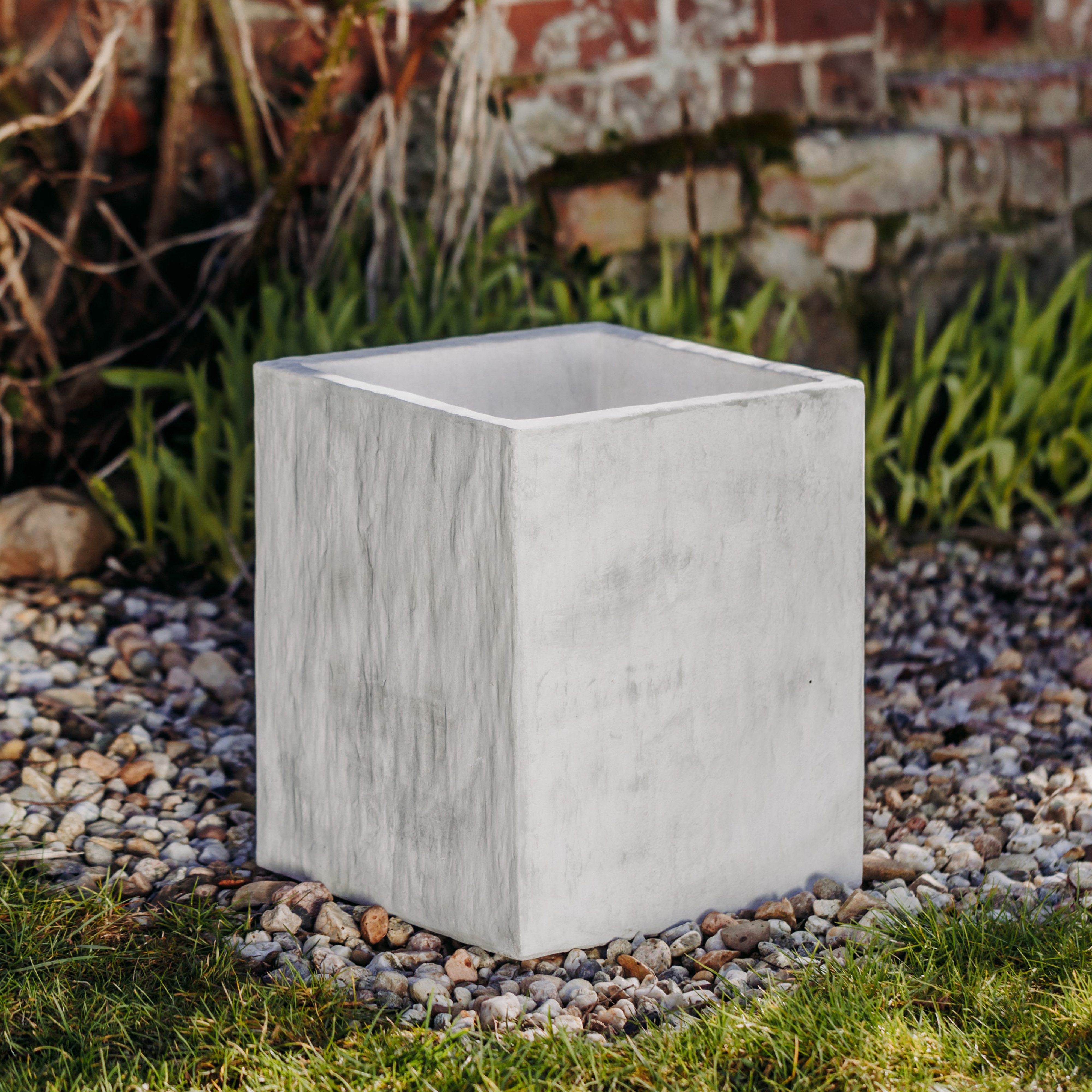 gartendekoparadies.de Pflanzkübel Moderner viereckiger Pflanztrog Pflanzgefäß, H. 40 cm, 26 Liter, 48 kg, Frostsicher