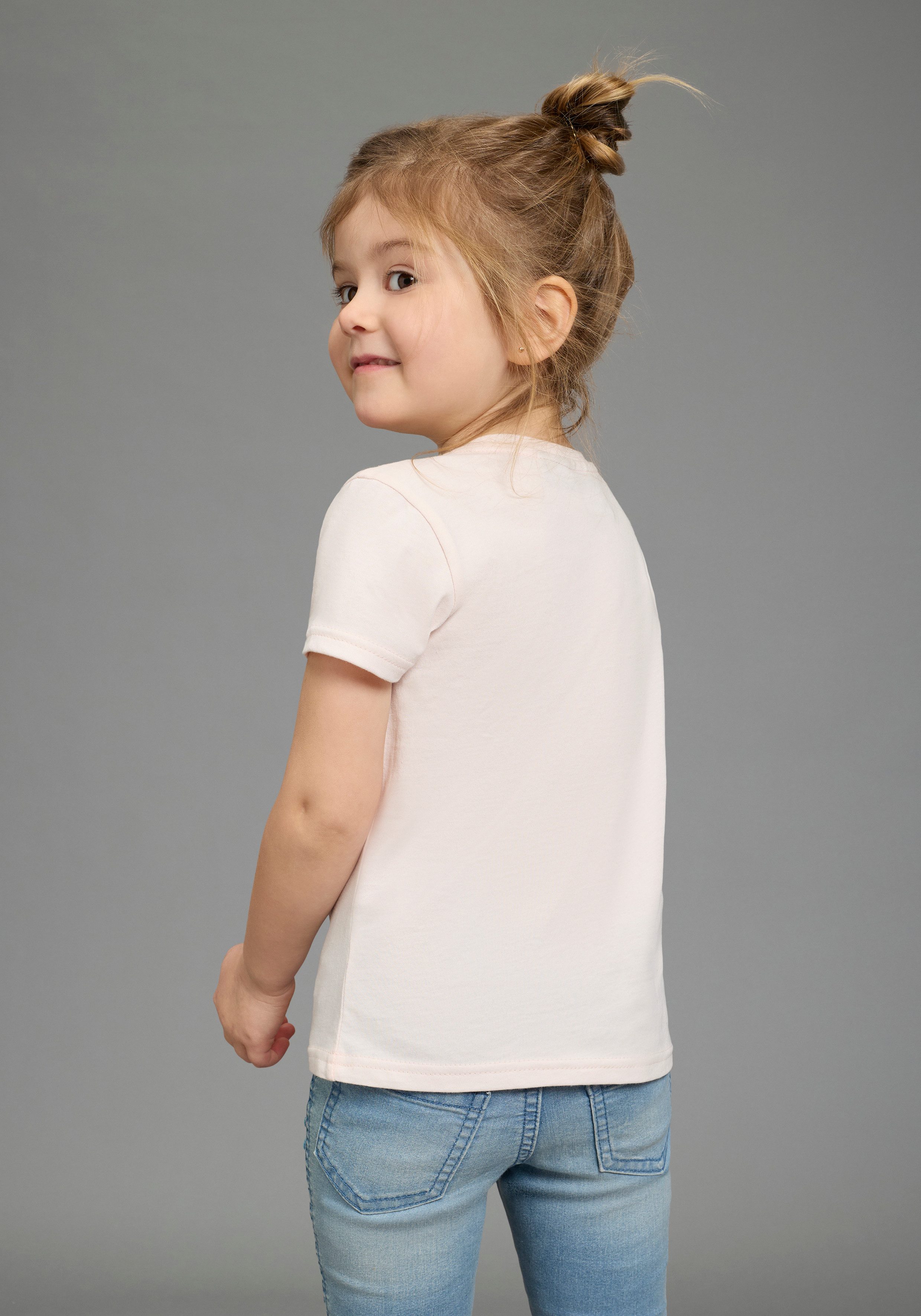 KIDSWORLD T-Shirt WINNIE Puuh - Disney Shirt Kurzarm, Rundhalsausschnitt, mit modischem Druck, Basic Passform