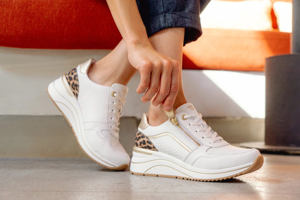 Remonte Keilsneaker Freizeitschuh, Halbschuh, Schnürer mit seitlichem Reißverschluss