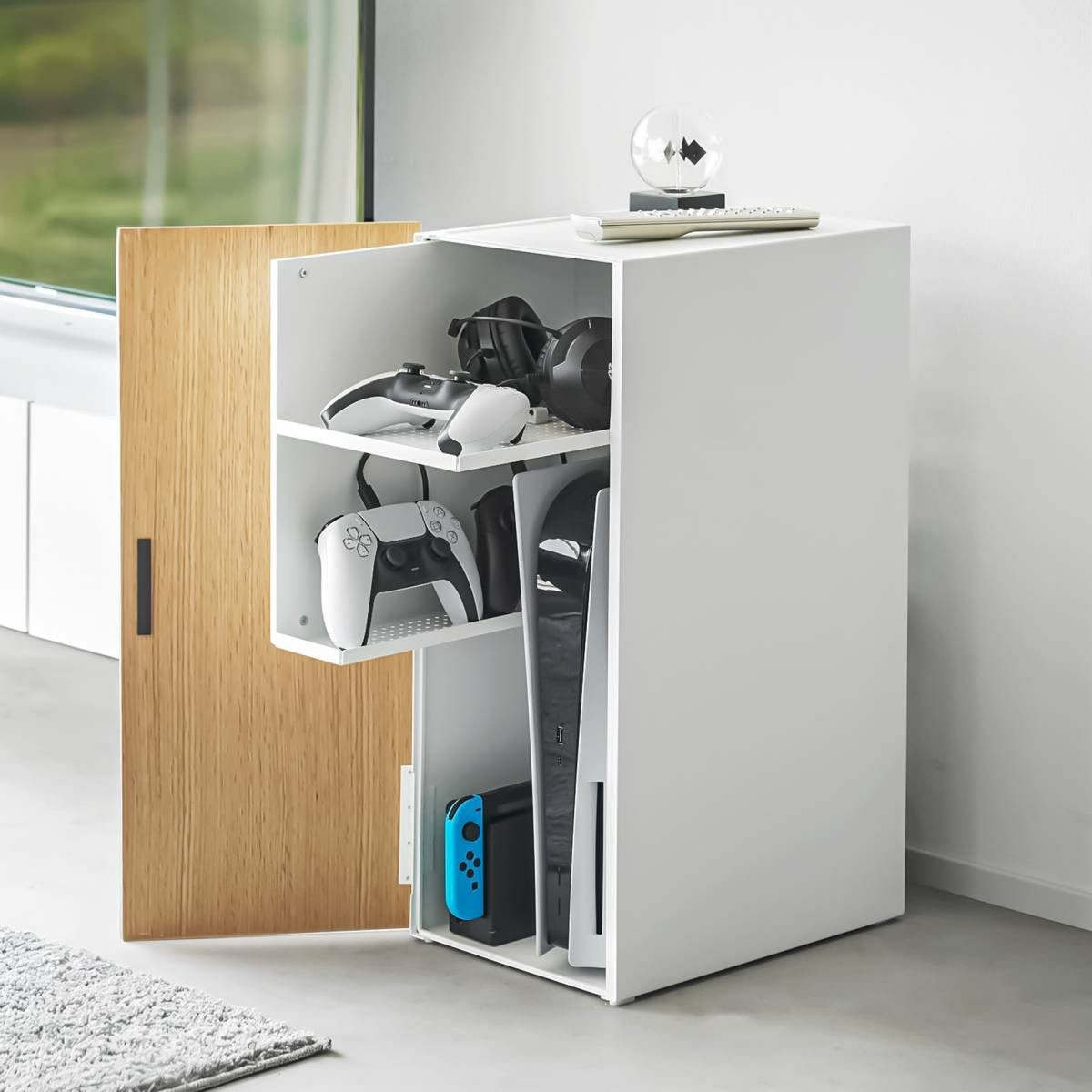 Yamazaki Beistellschrank Tower Schrank Metall für Spielekonsole für Wohnzimmer Büro zur Organisation von Konsolen, 2 ausziehbare Controllerhalter