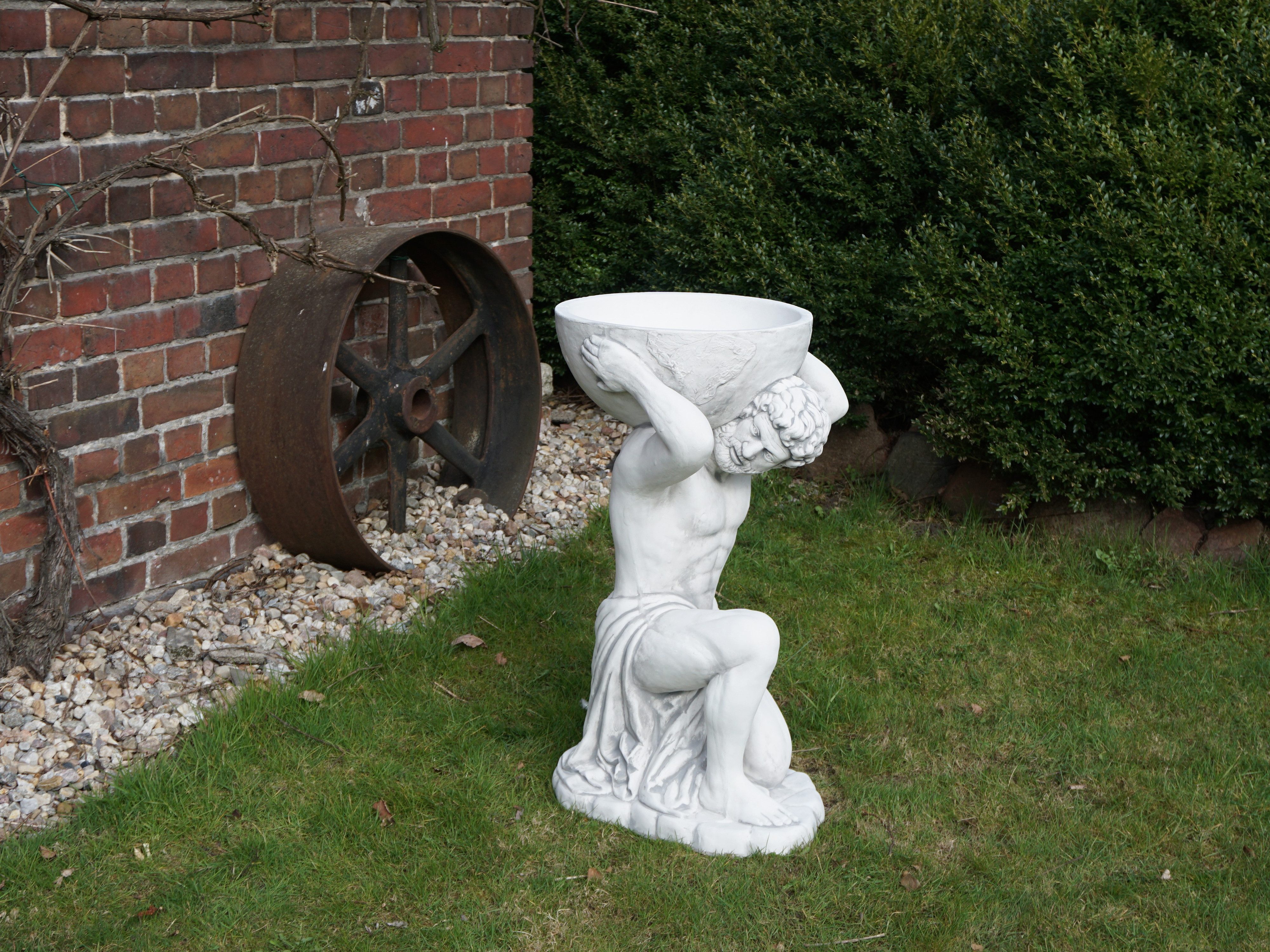 gartendekoparadies.de Pflanzschale Titan Atlas Steinfigur mit Pflanzgefäß 14 Liter 88 cm 115 kg, Frostsicher