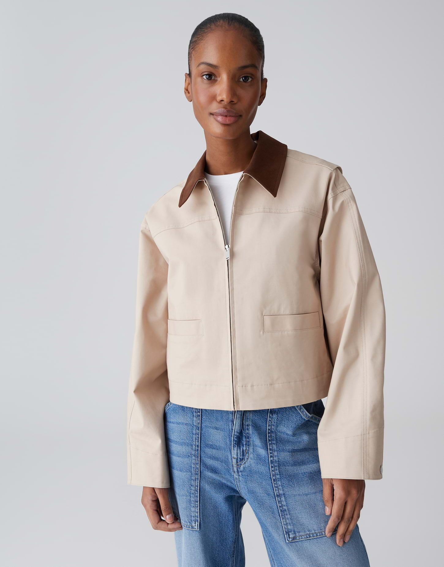 OPUS Kurzjacke Kurzjacke aus Webware mit Twillstruktur Boxy Fit, leicht verkürzt, Paspeltaschen und Reißverschluss